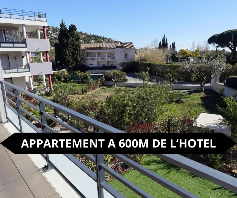 Roc Hotel - Hôtel 4 étoiles les pieds dans l'eau