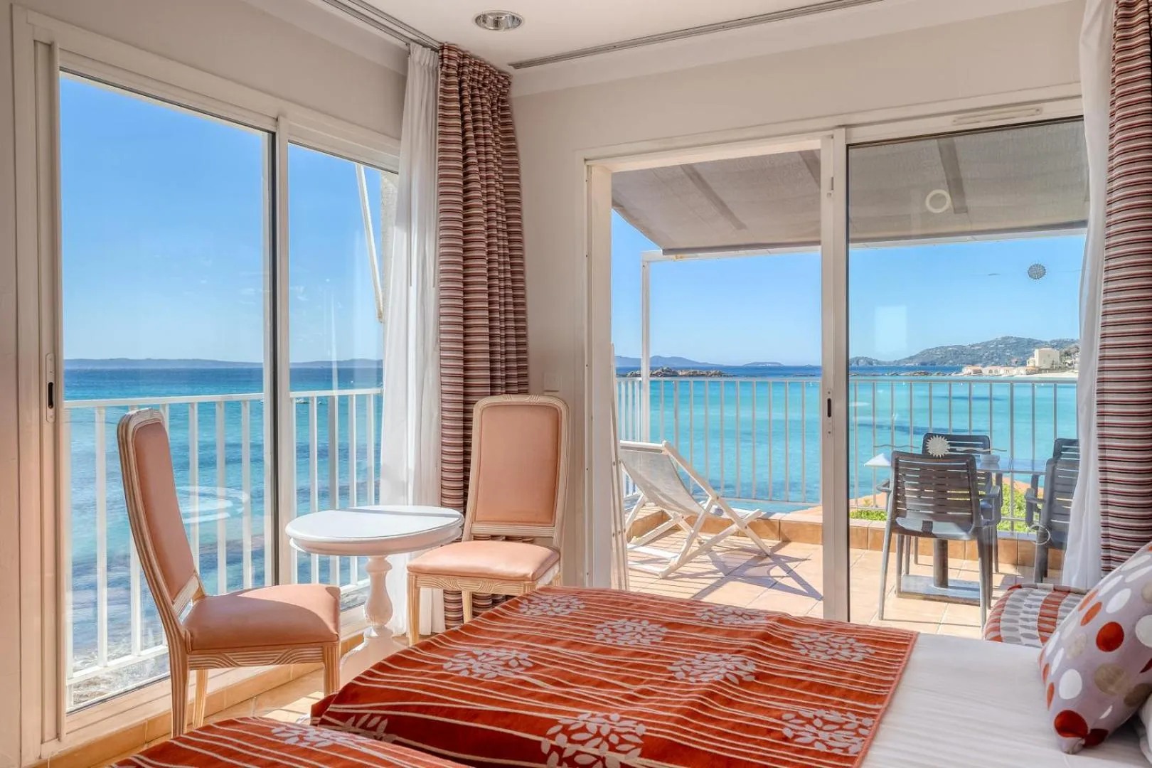 Sea View in Roc Hotel