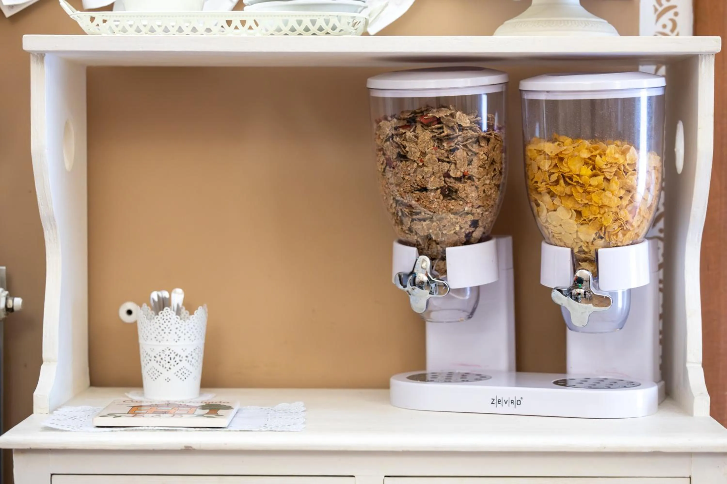 Food and drinks in Casa Lollobrigida