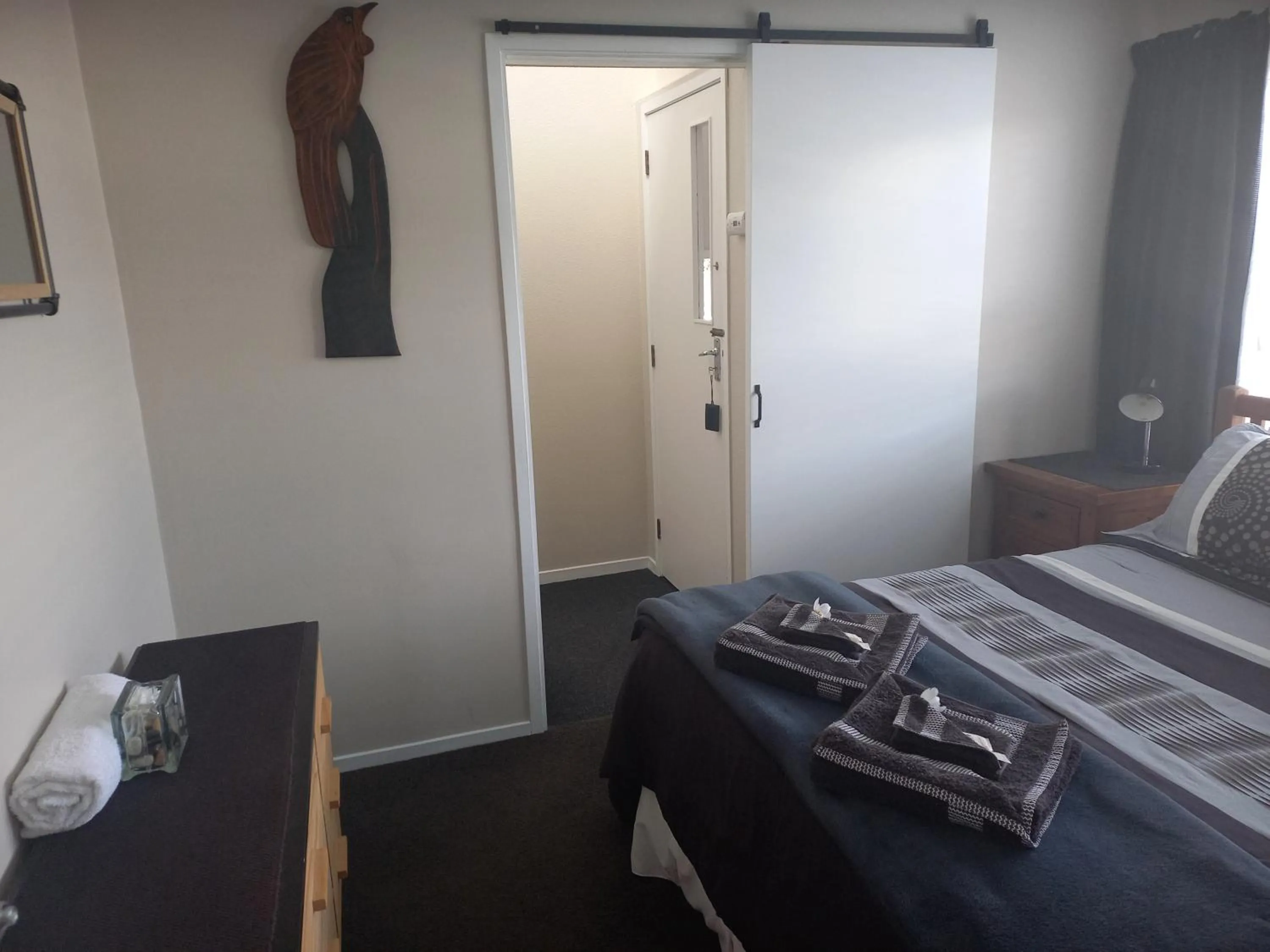 Bed in Lakeview's On Richmond