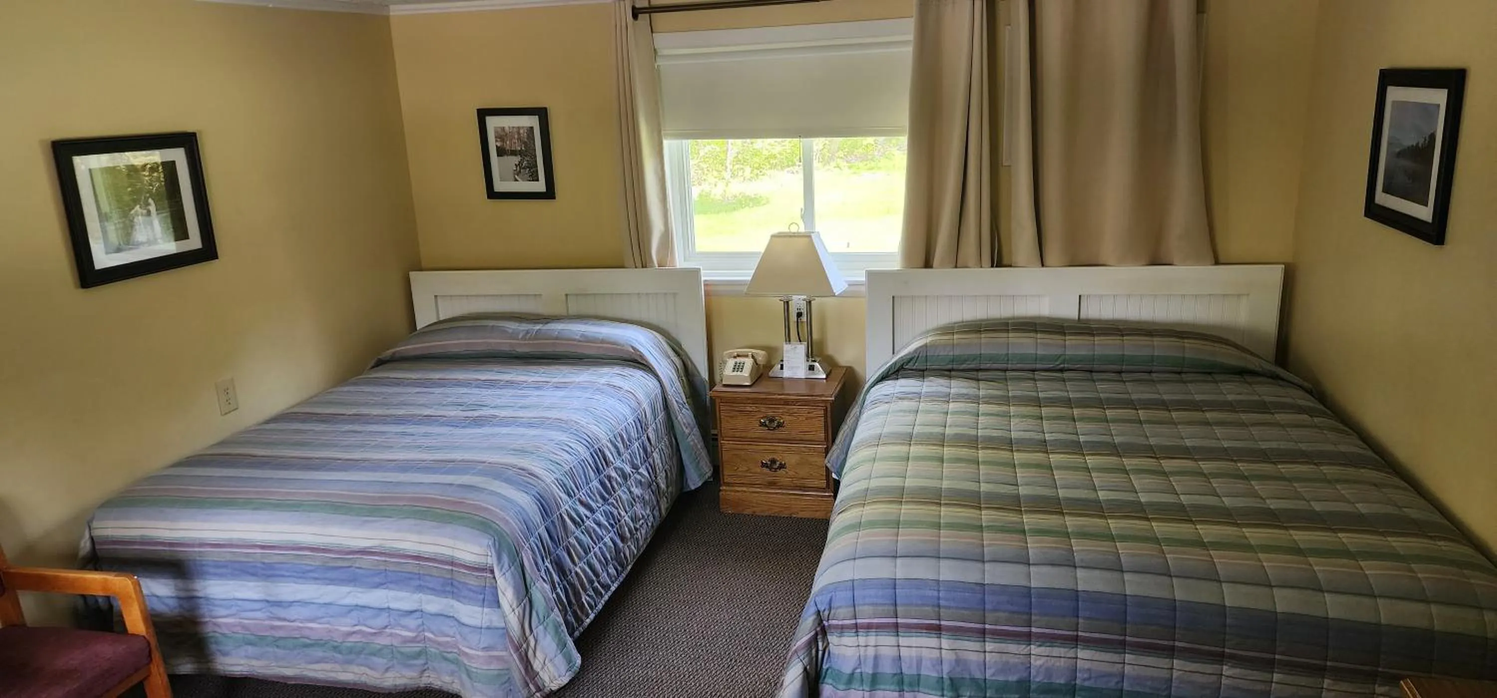 Photo of the whole room, Bed in Wilson Lake Inn