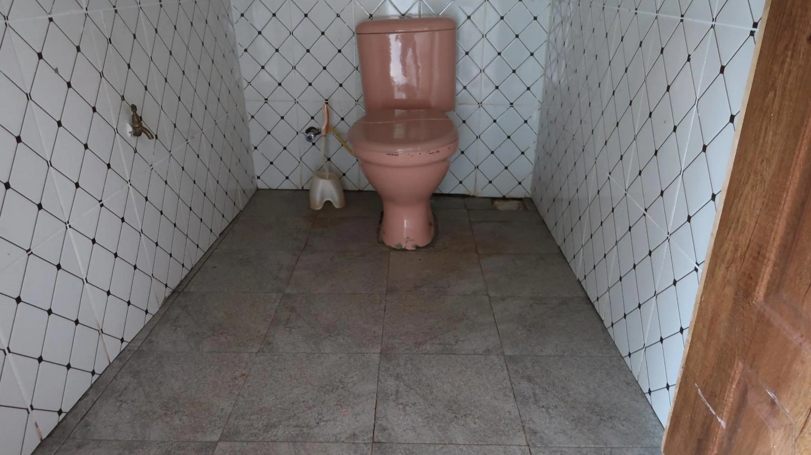 Toilet in Tausa Tsavo Eco Lodge