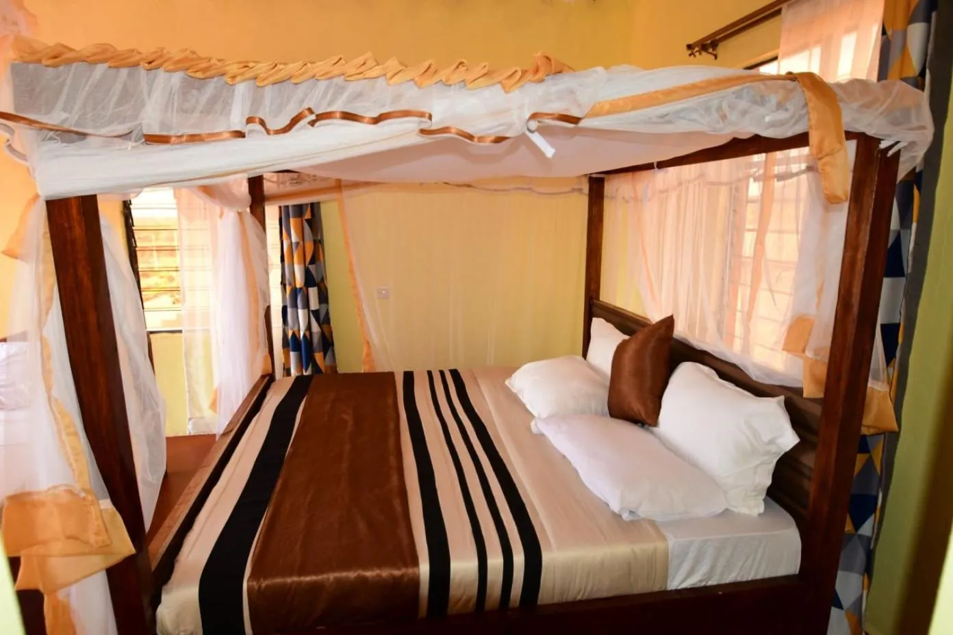Bed in Tausa Tsavo Eco Lodge