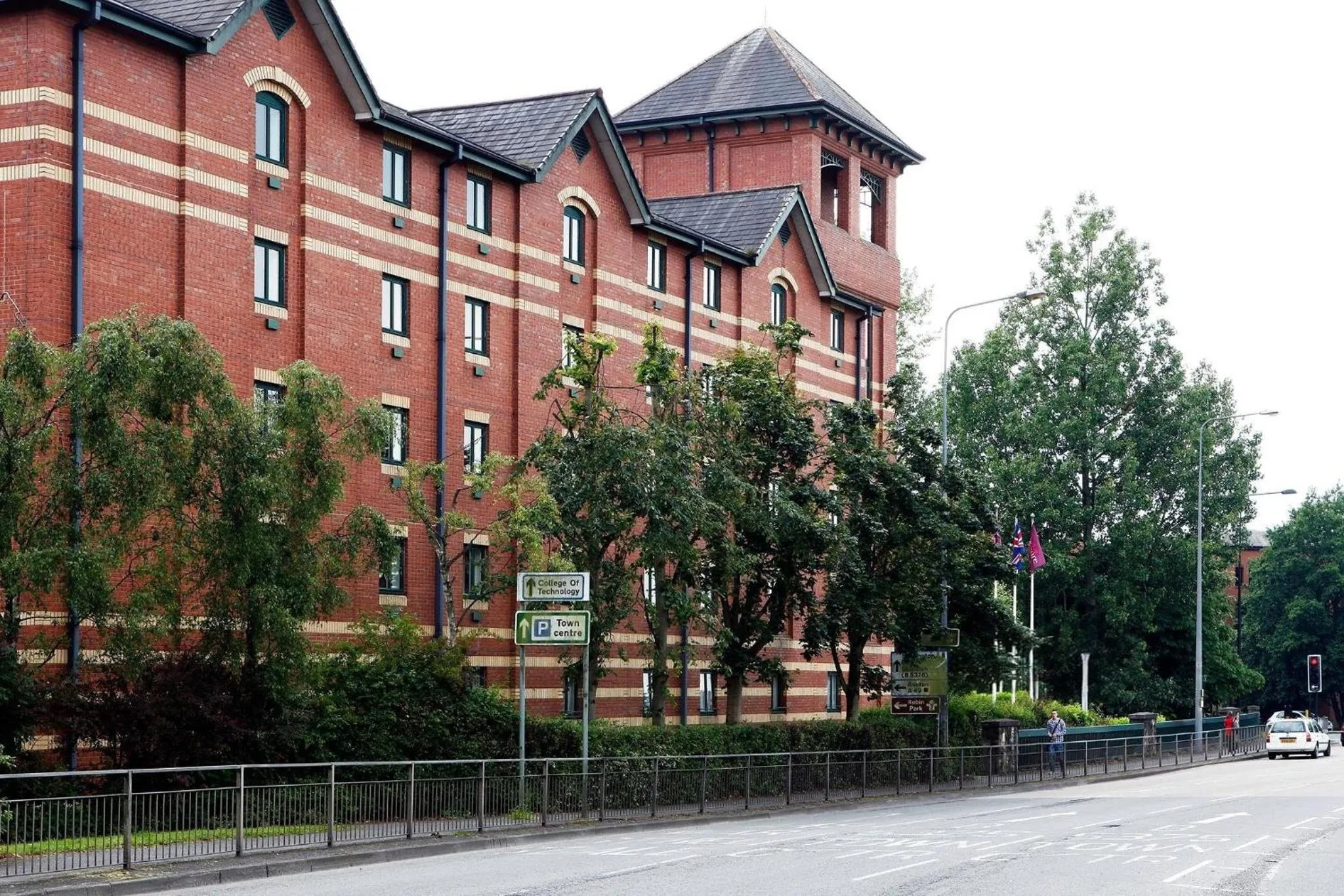 Property building in Wigan Oak Hotel