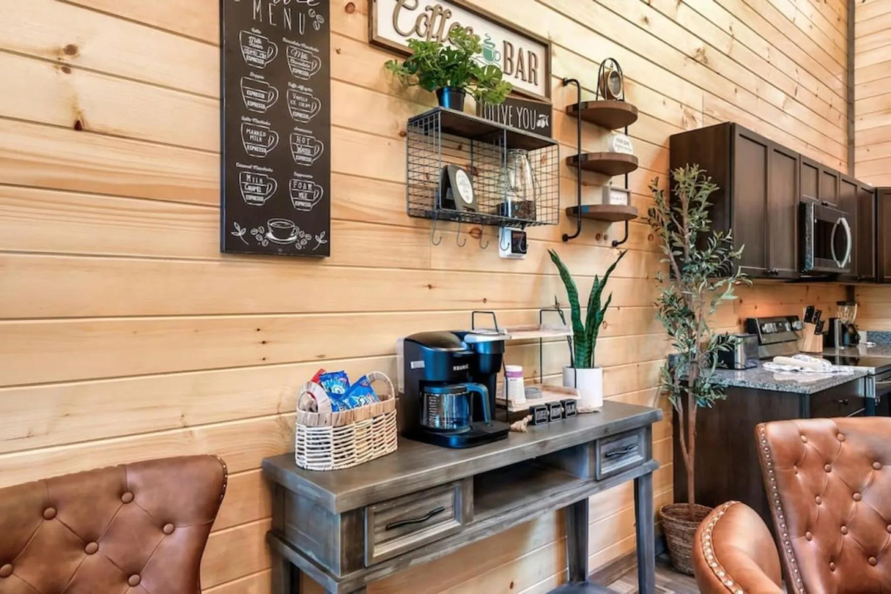 Coffee/tea facilities in Tranquil Mountain Getaway By Ghosal Luxury Lodging