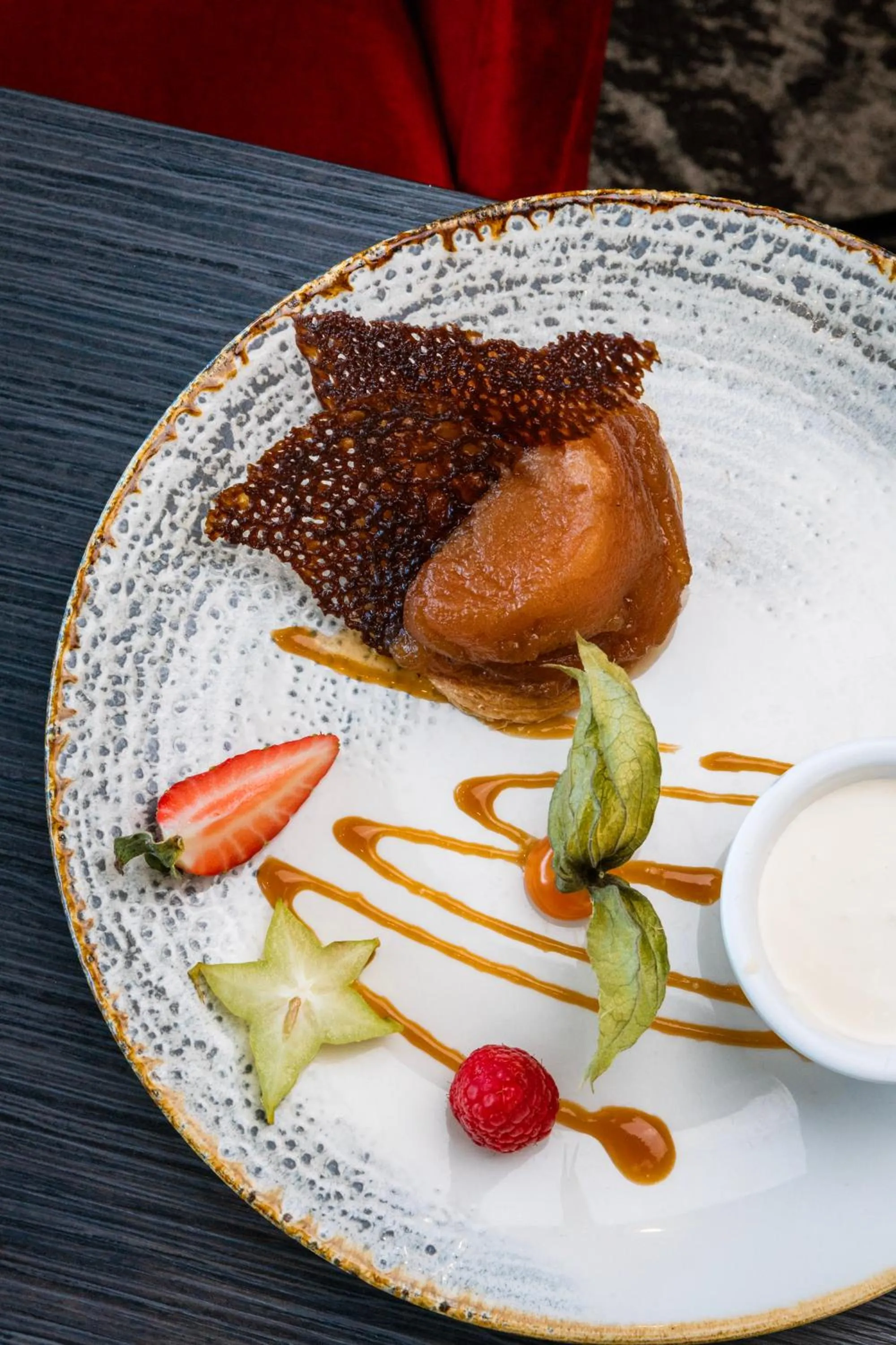 Food in Le Grand Hôtel de la Marine "face à la mer"