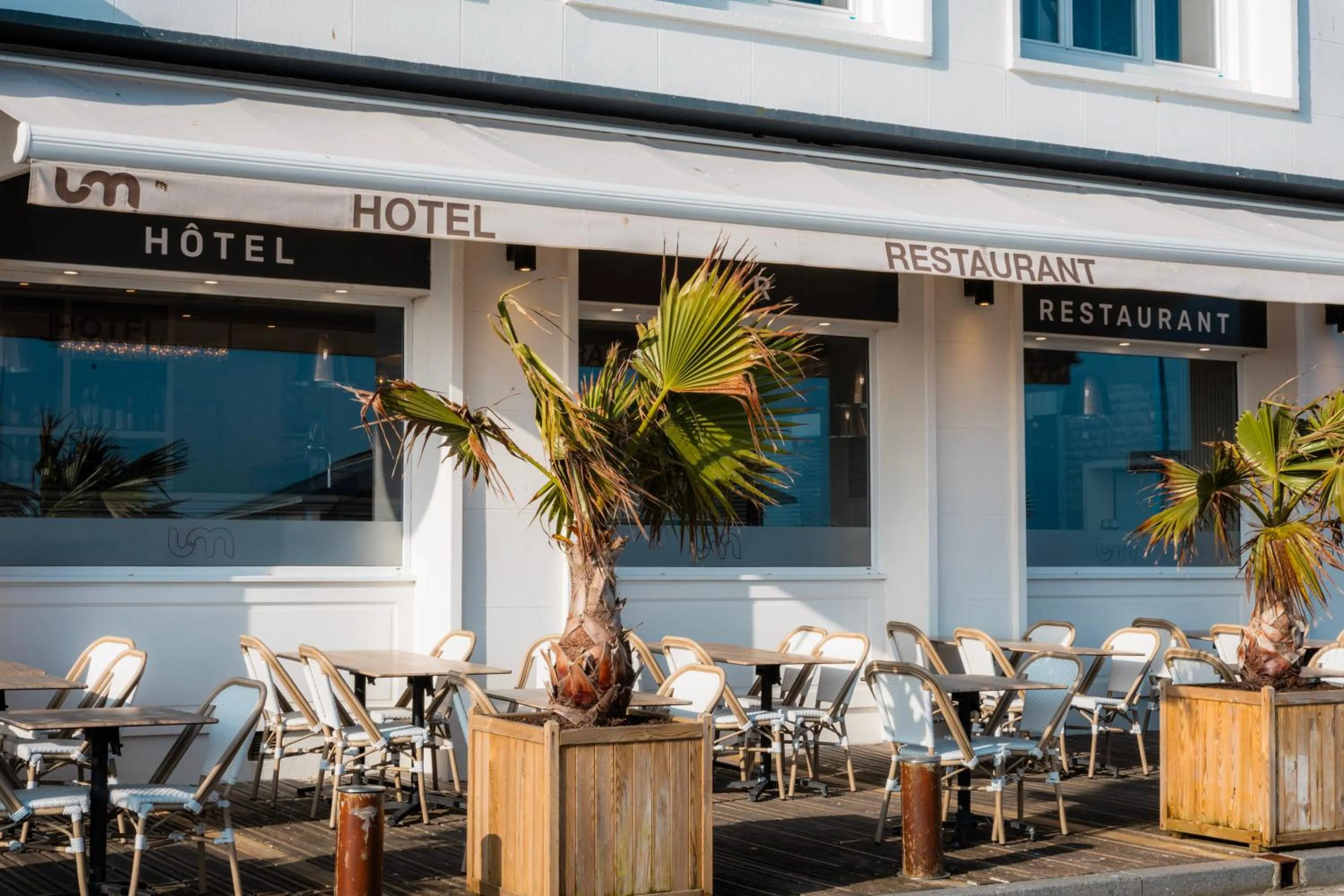 Balcony/Terrace in Le Grand Hôtel de la Marine "face à la mer"