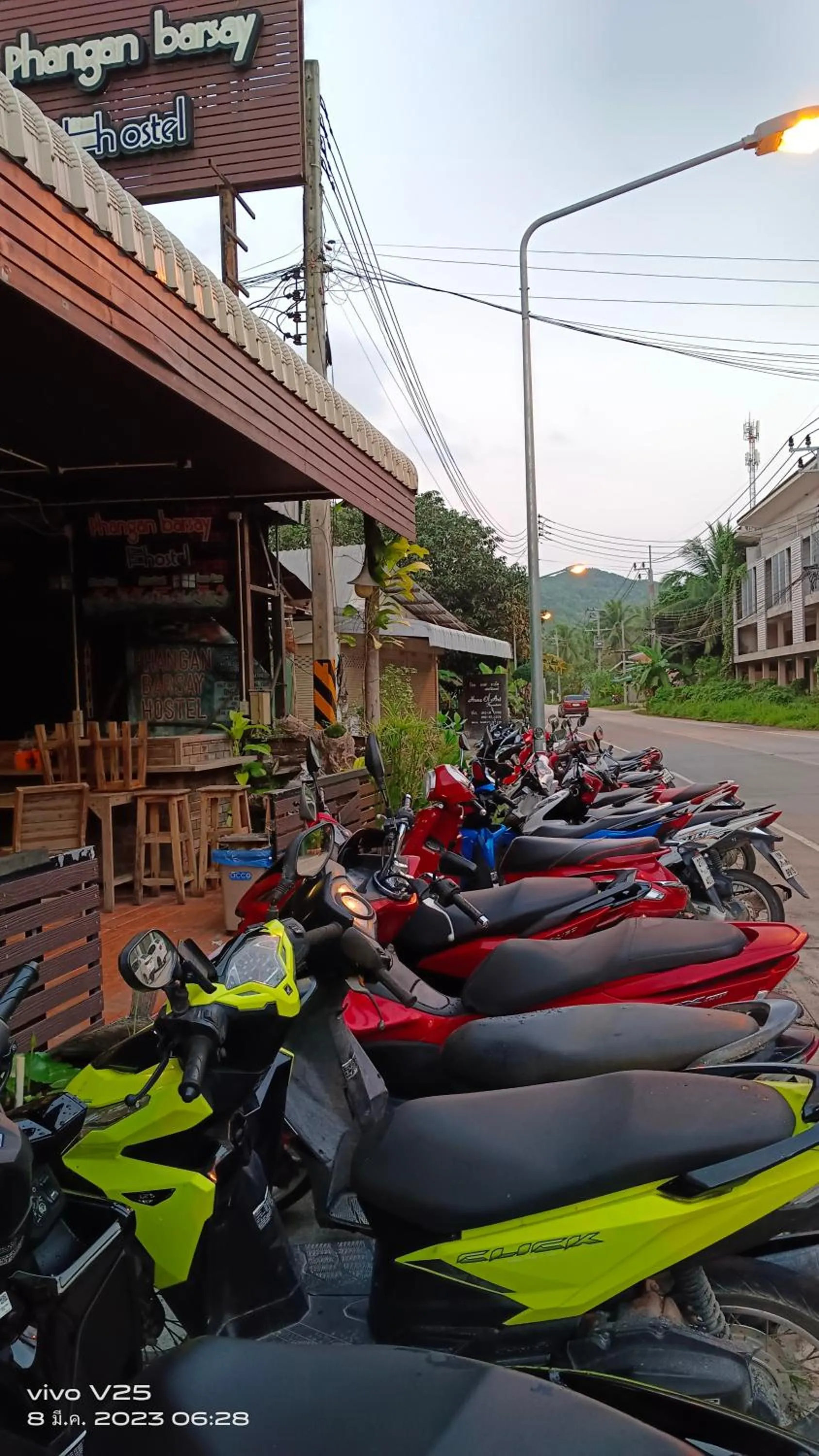 Day in Phangan Barsay Hostel