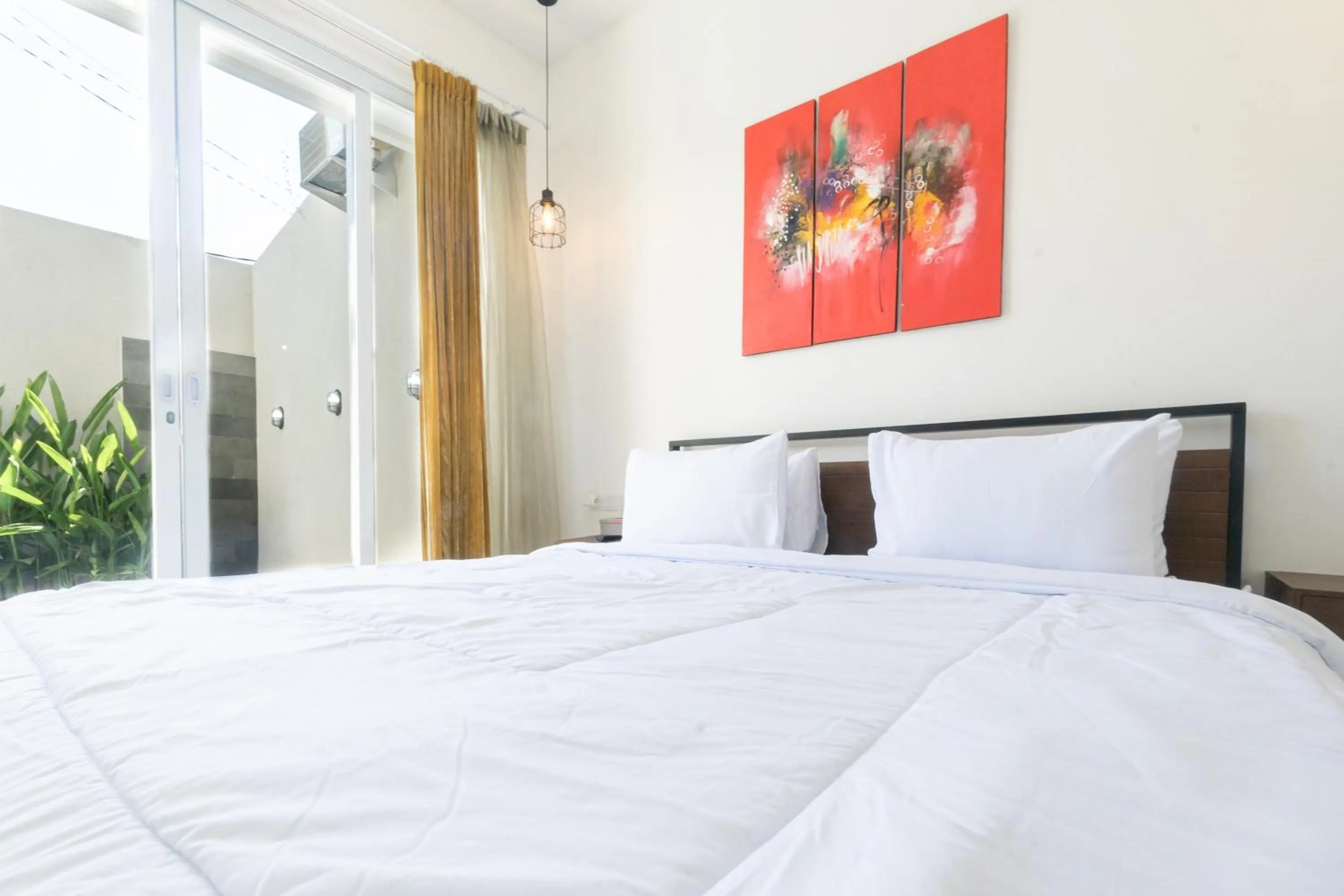 Bed in Villa Berlian Kuta