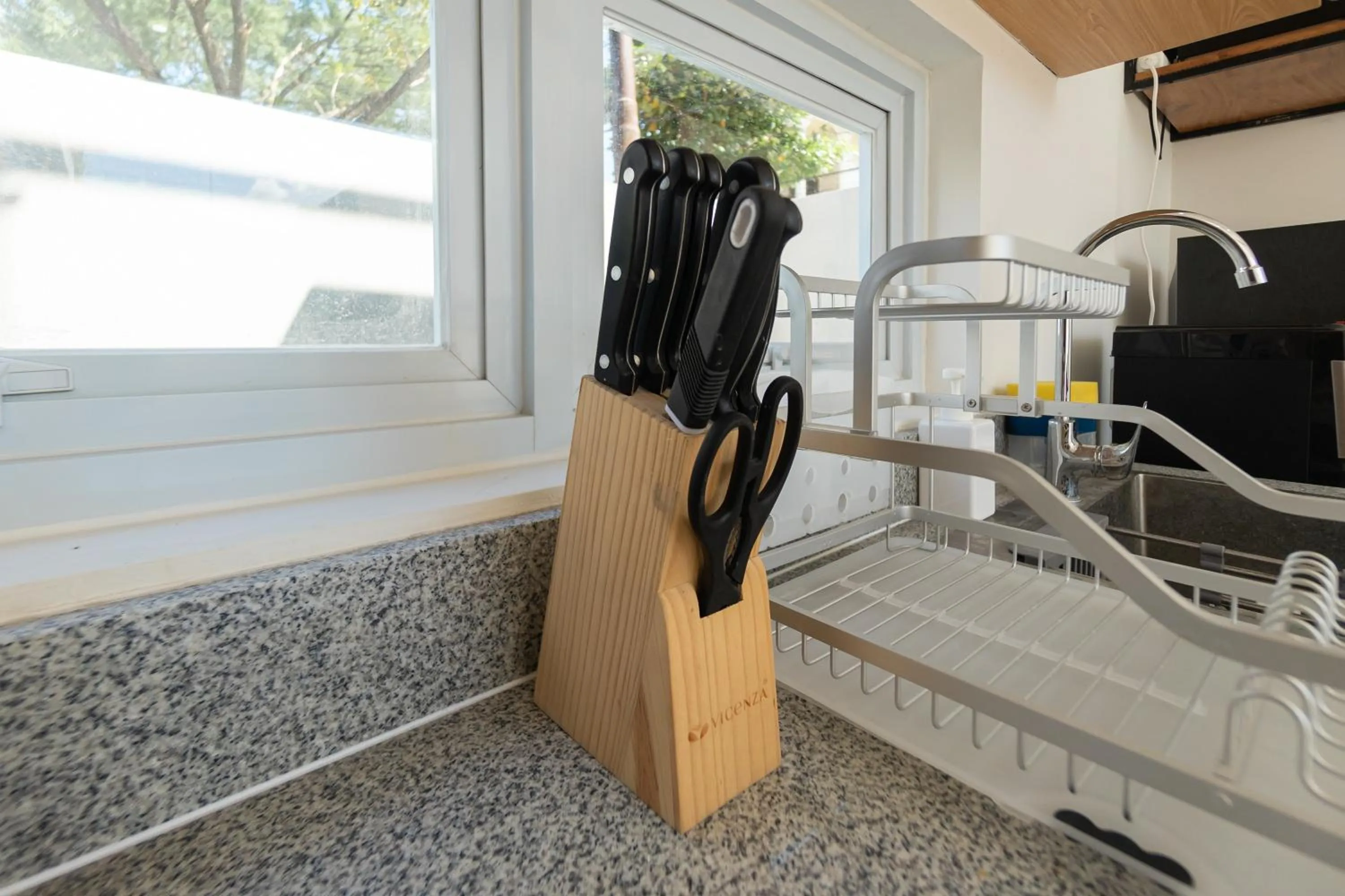 Kitchen or kitchenette in Villa Berlian Kuta