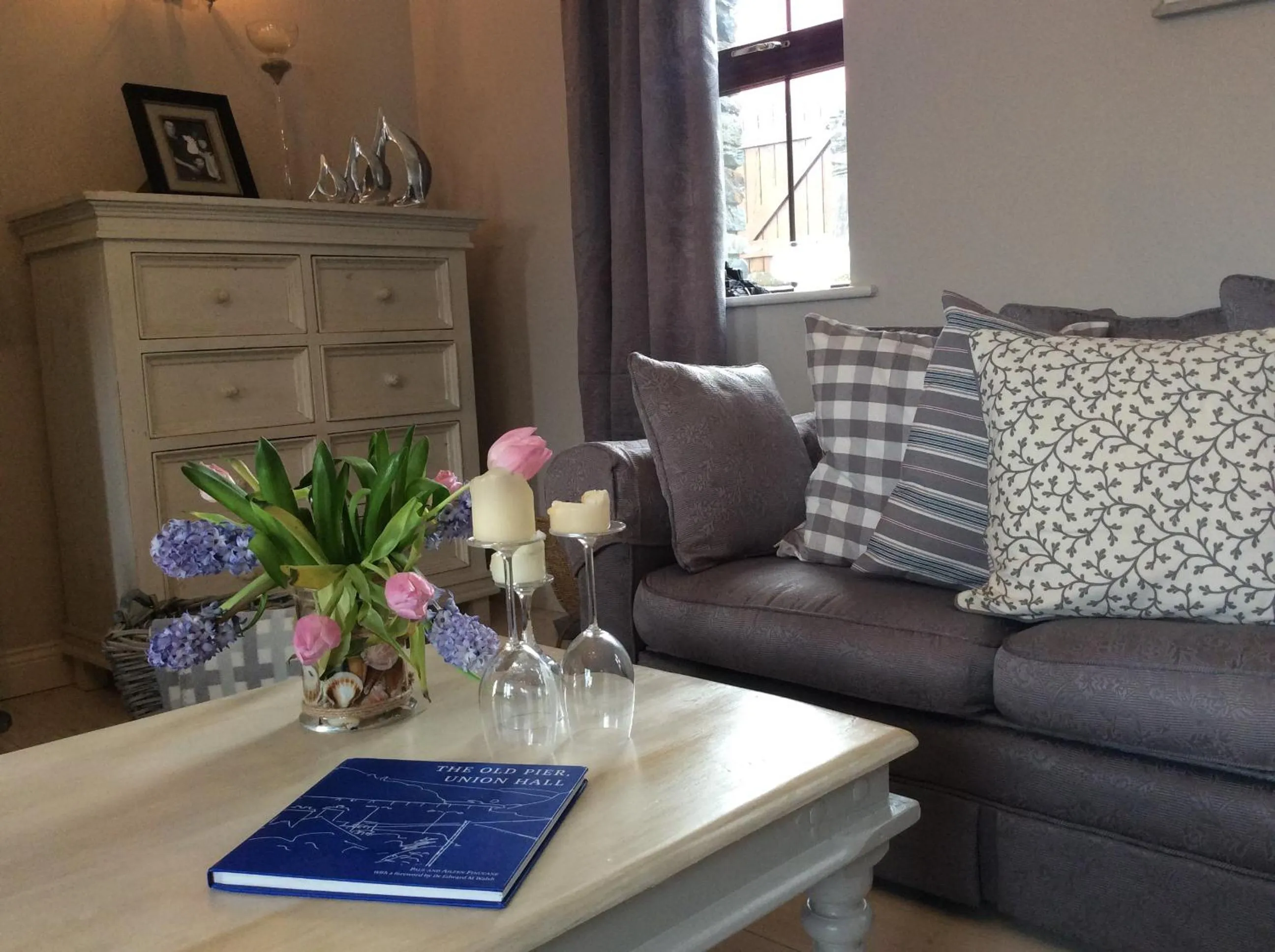 Living room in Seascape B&B