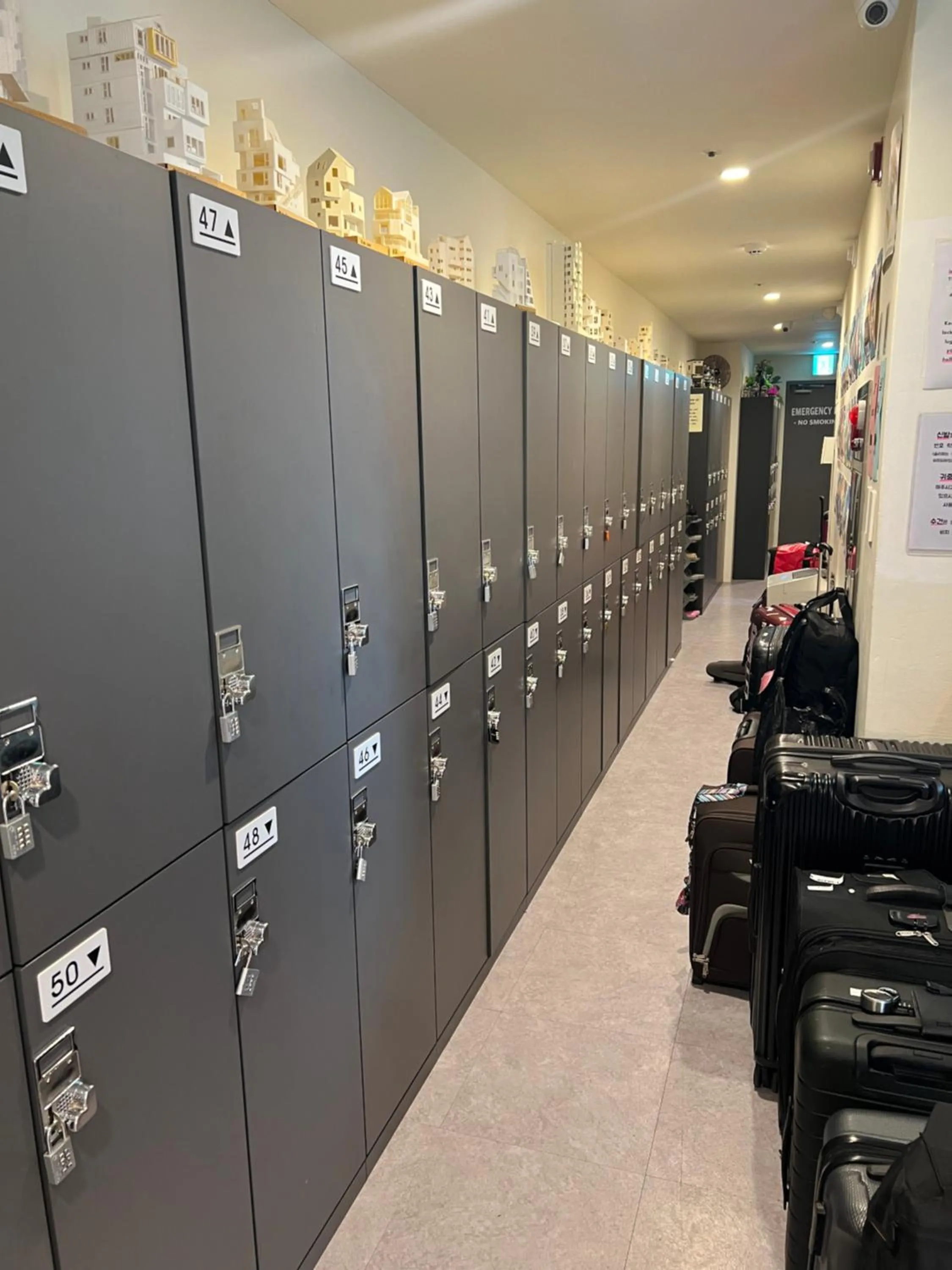 Living room in Seoul Cube Jongro