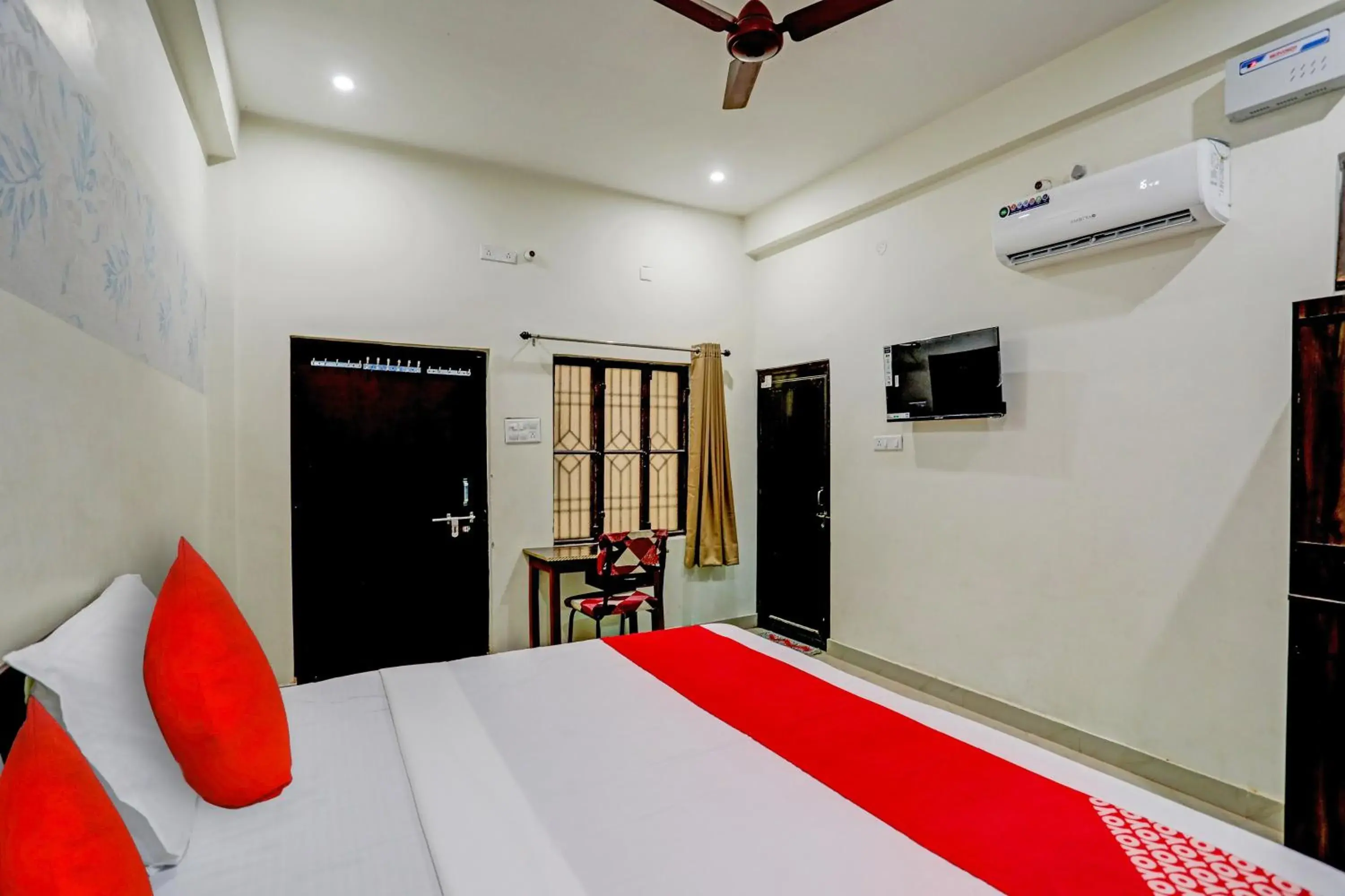 Bedroom, Bed in Hotel O The Raghav Villa Bedroom, Bed in Hotel O The Raghav Villa