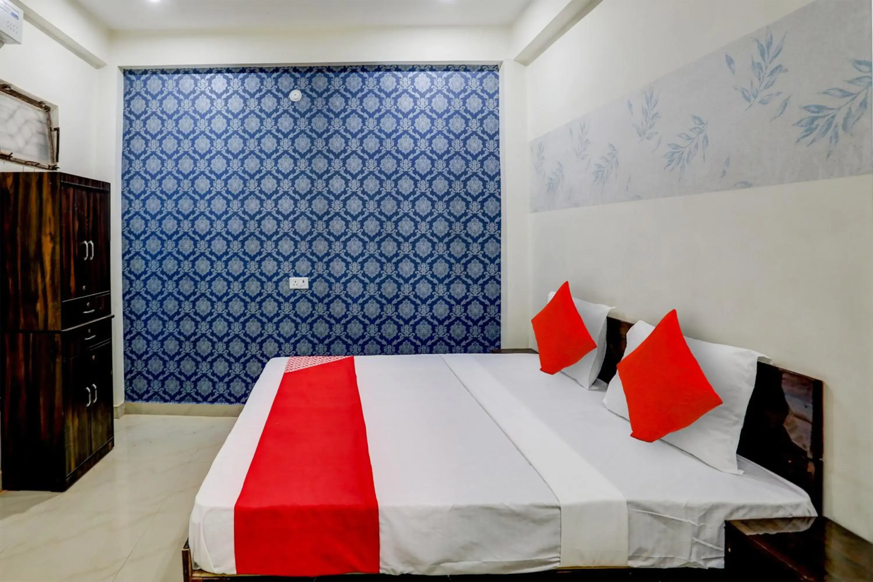 Bedroom, Bed in Hotel O The Raghav Villa Bedroom, Bed in Hotel O The Raghav Villa