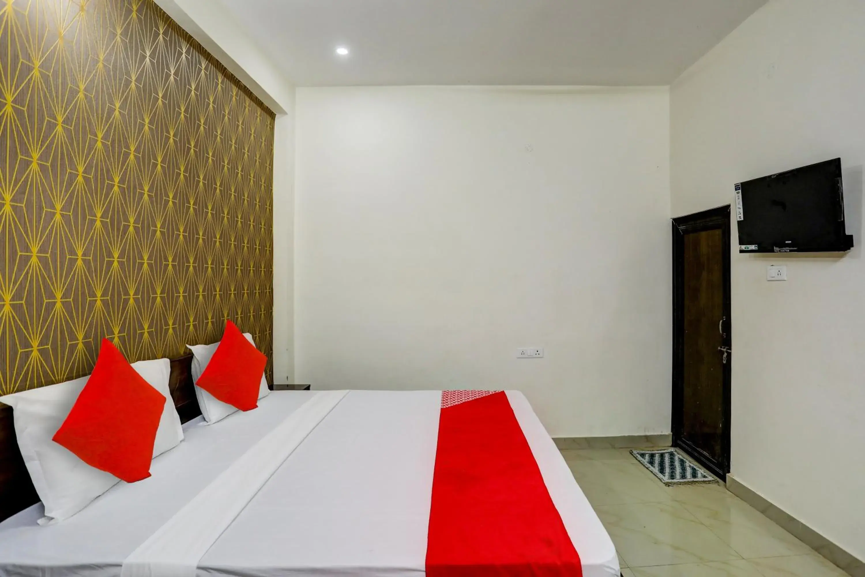 Bedroom, Bed in Hotel O The Raghav Villa Bedroom, Bed in Hotel O The Raghav Villa