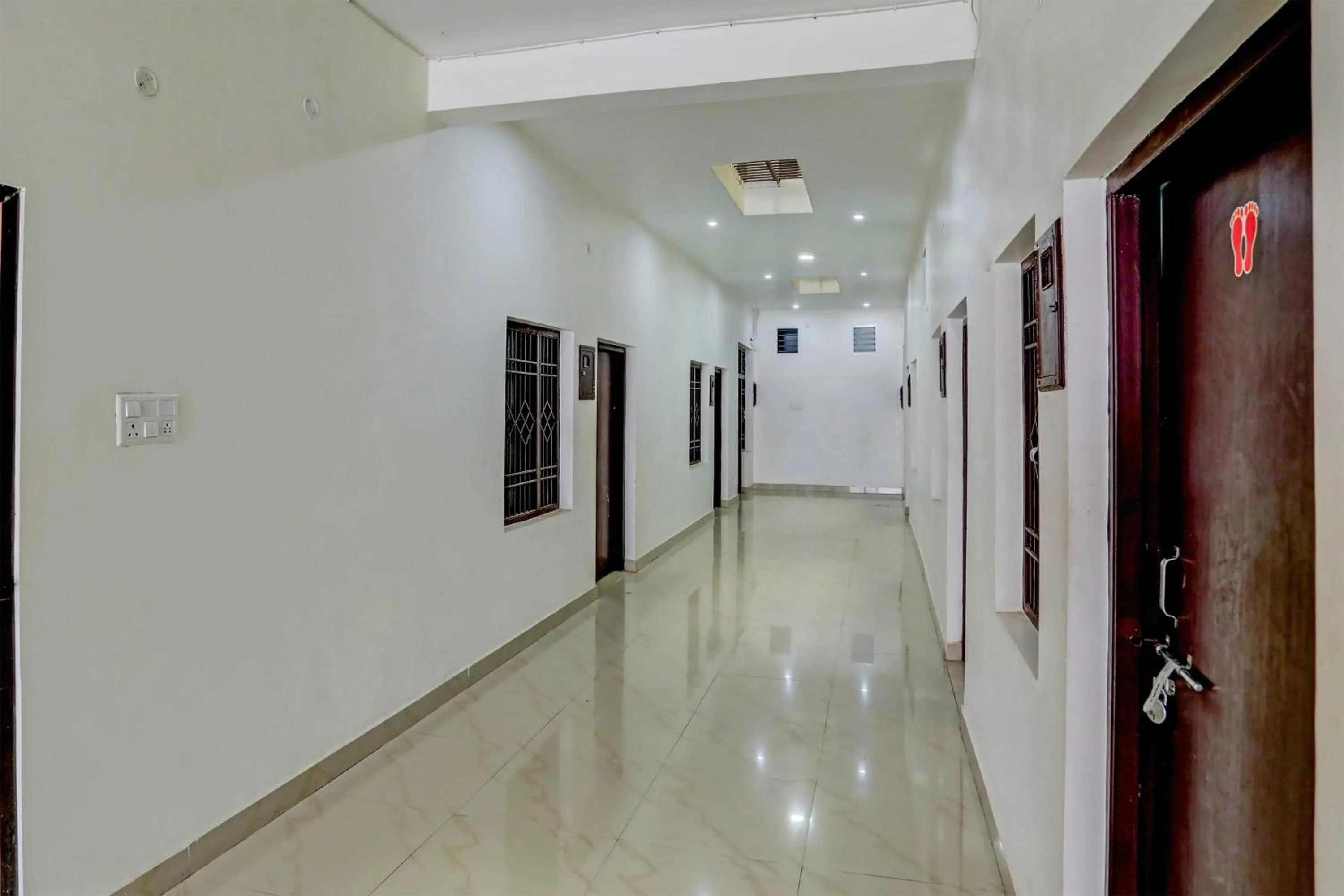 Lobby or reception in Hotel O The Raghav Villa