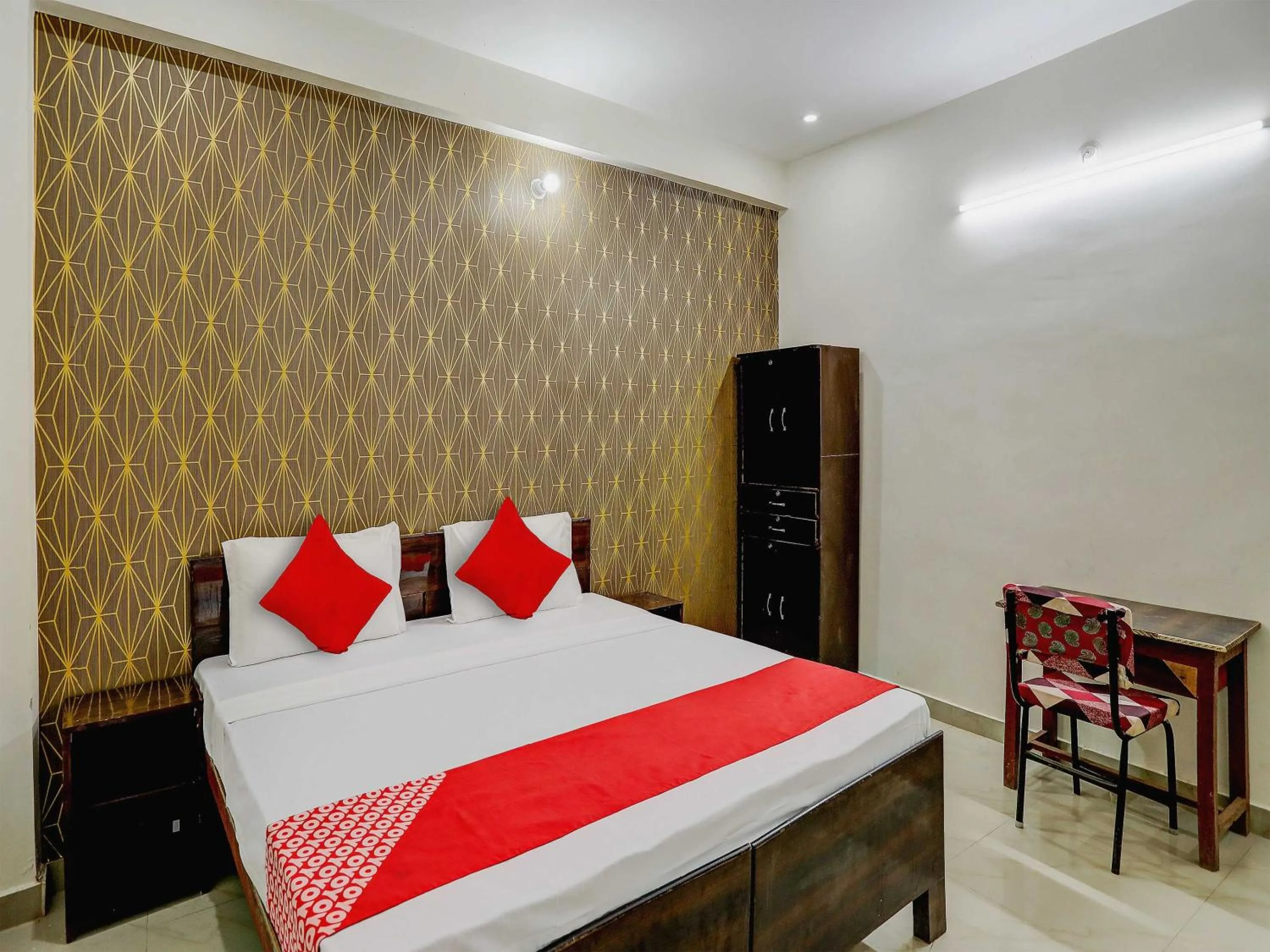 Bedroom, Bed in Hotel O The Raghav Villa