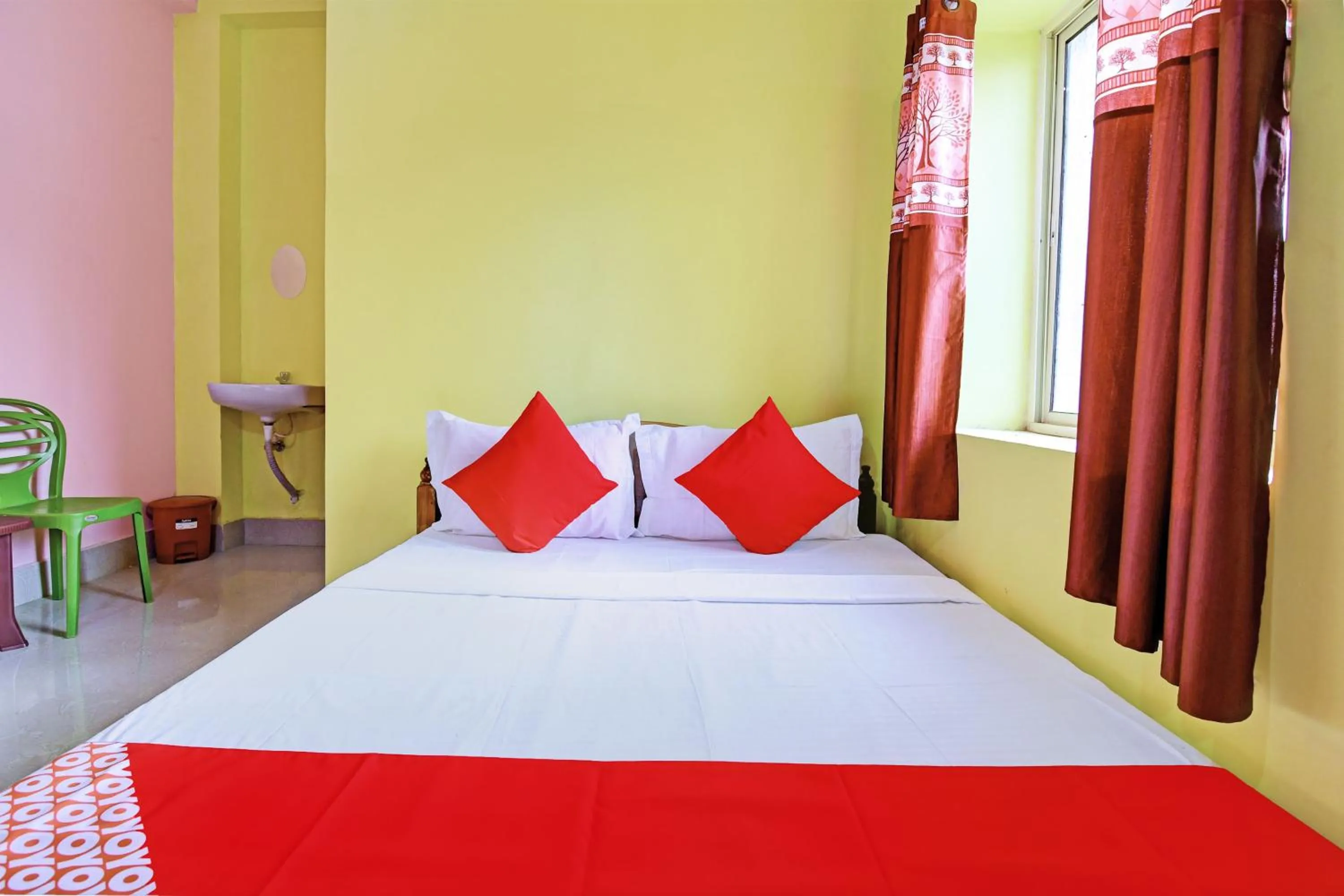 Bedroom, Bed in Super Hotel O Utkal Grand