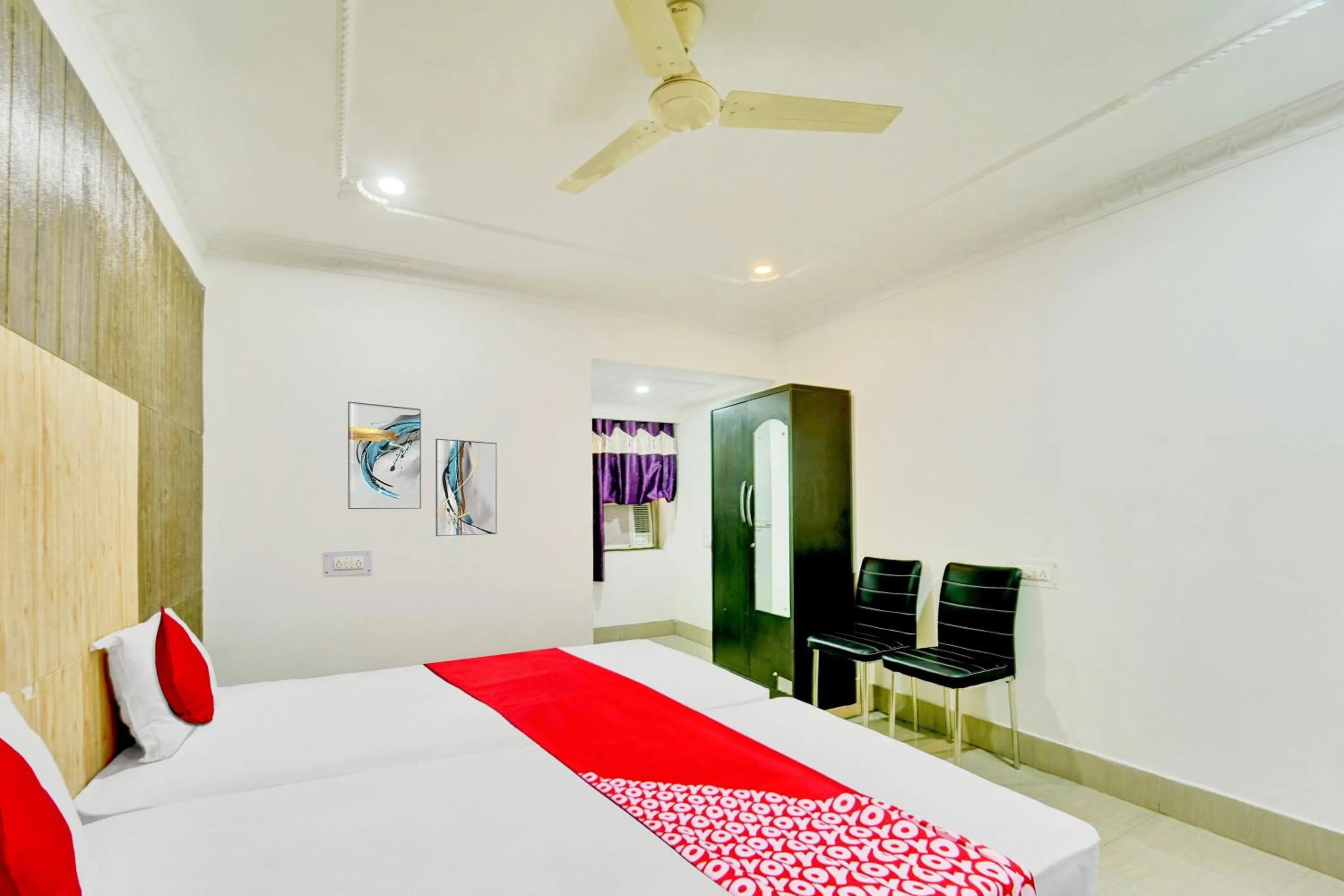 Bedroom, Bed in Hotel O Shakti Inn