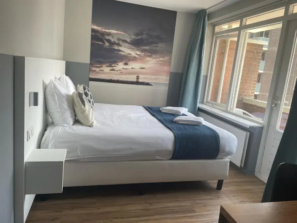 Double Room with Balcony in Hotel Andante aan Zee Double Room with Balcony in Hotel Andante aan Zee