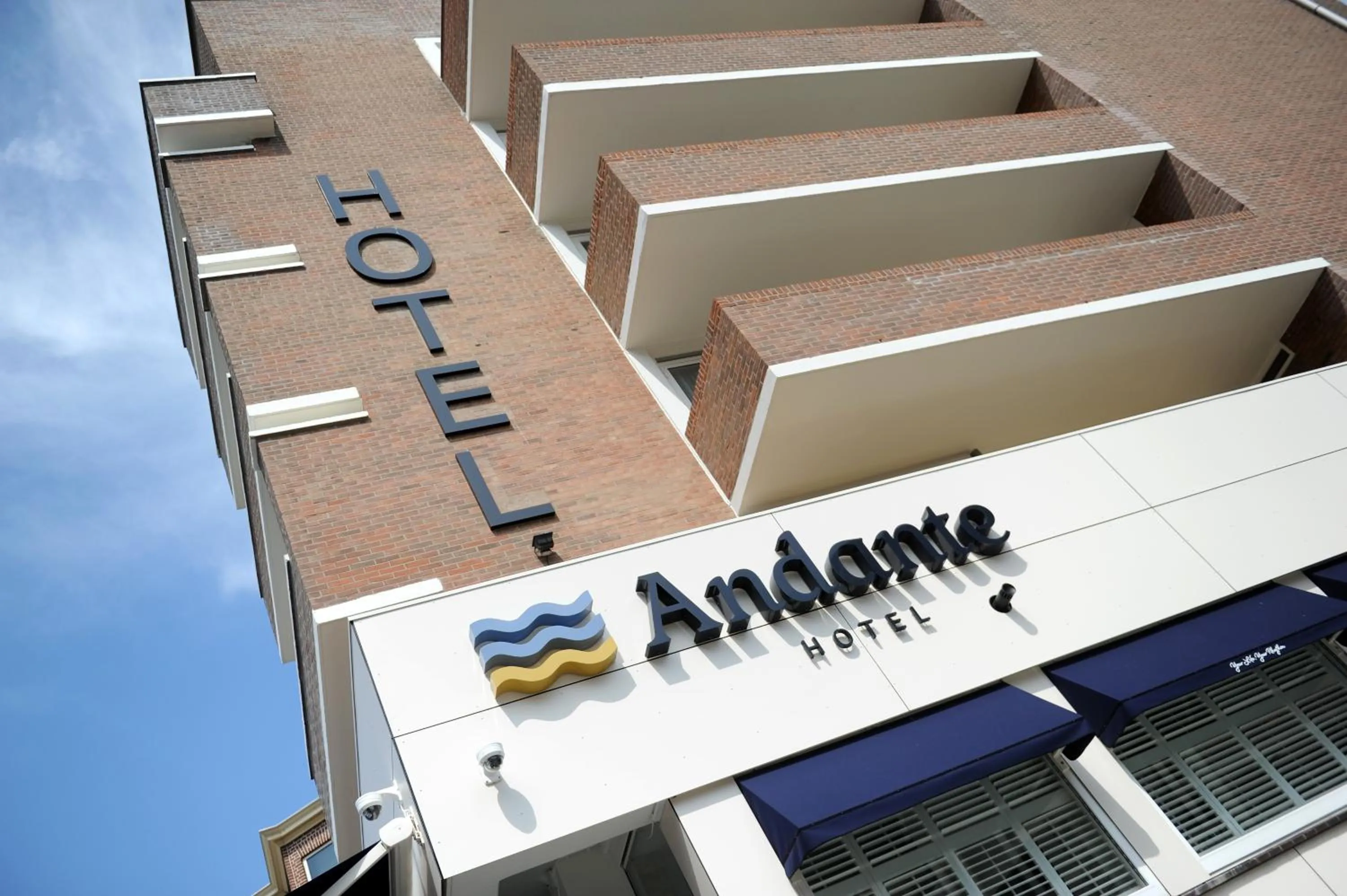 Facade/entrance in Hotel Andante aan Zee