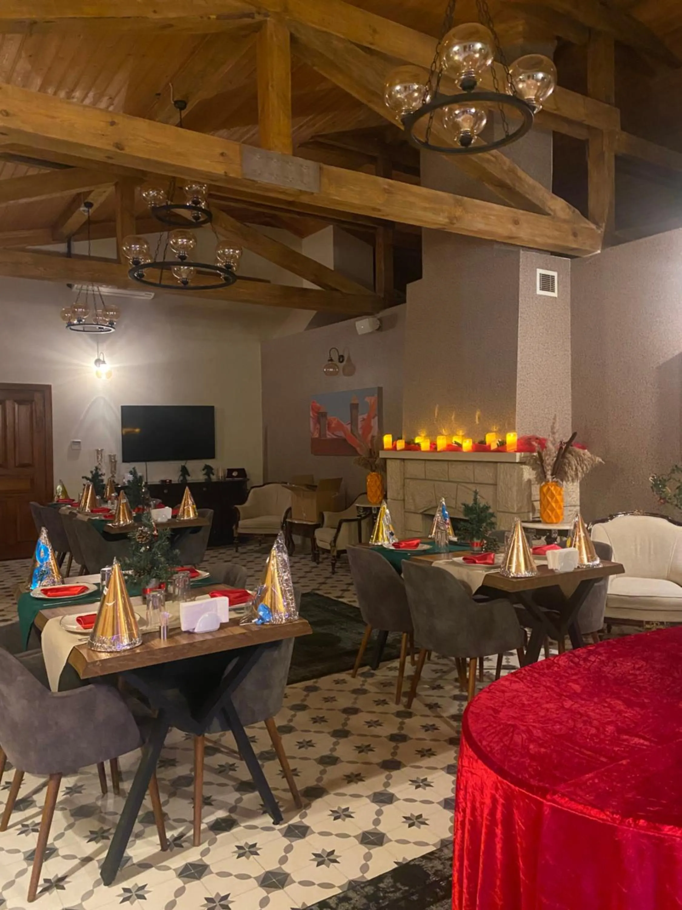 Restaurant/places to eat in Tarihi Kumbaba Otel