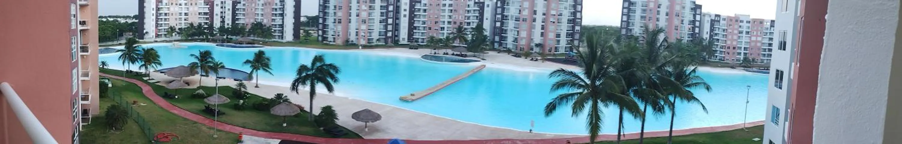 Pool view in Departamento tres listones