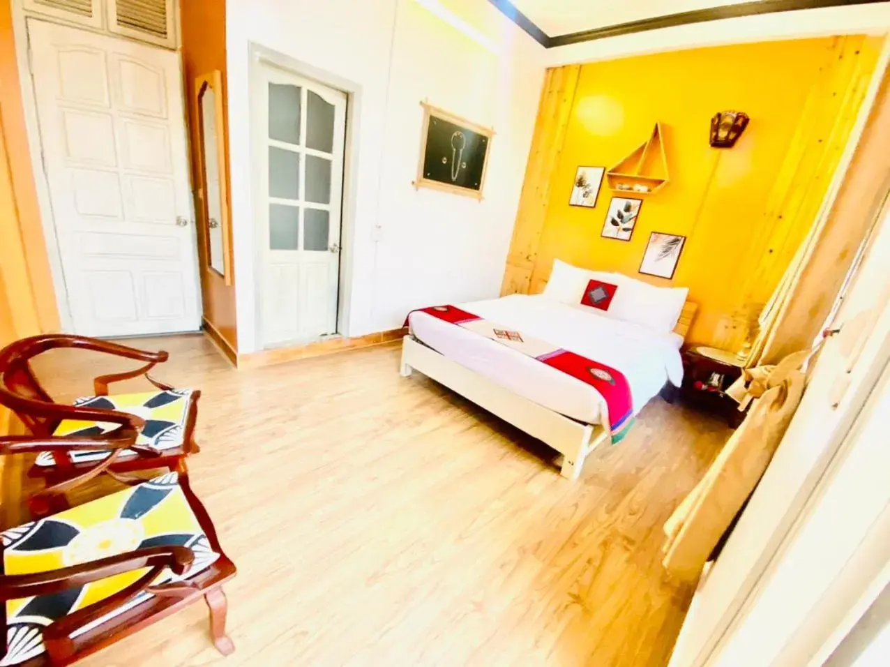 Bed in YoLoHome Bed in YoLoHome