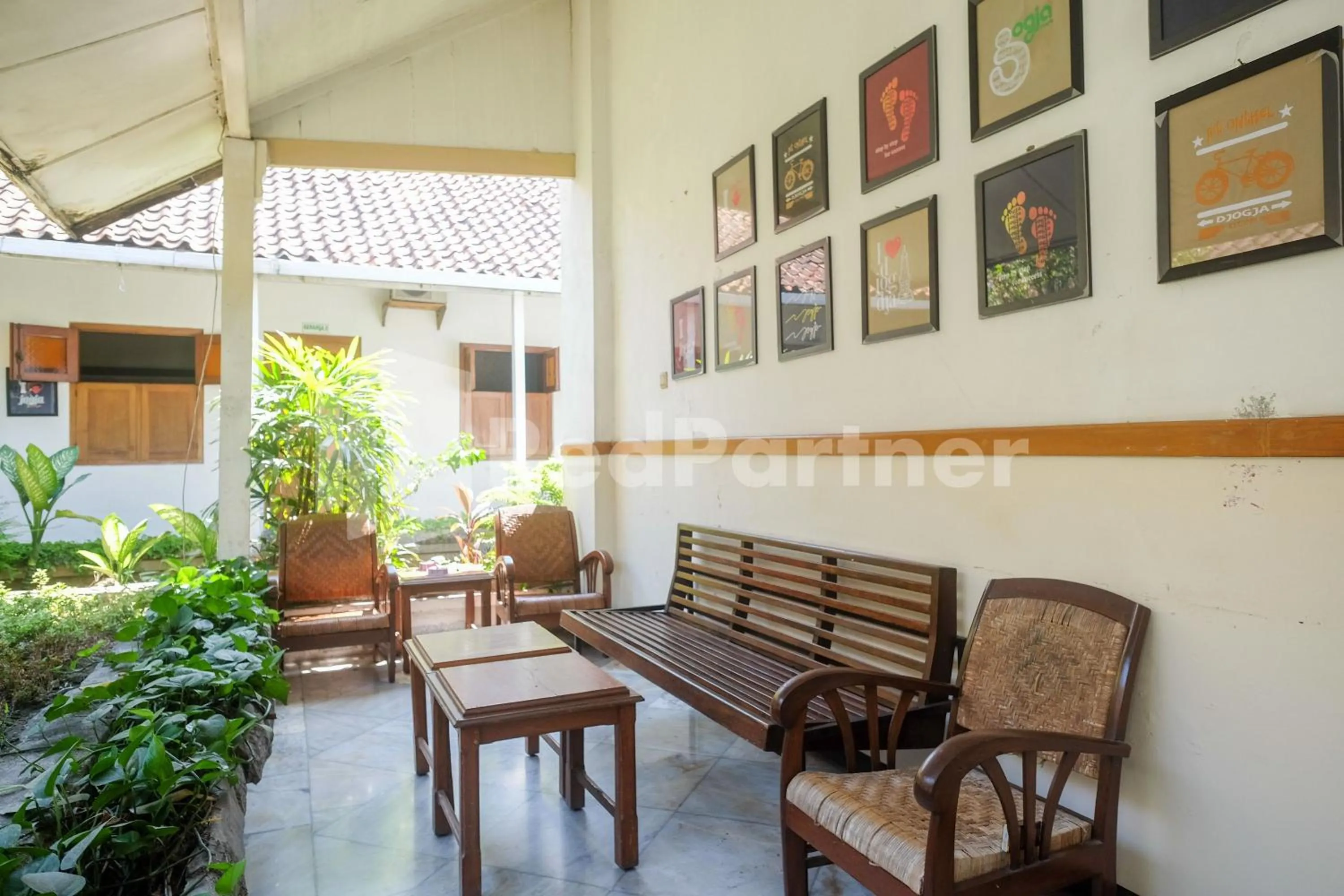 Property building in Hotel Limaran 1 Syariah Malioboro Mitra RedDoorz