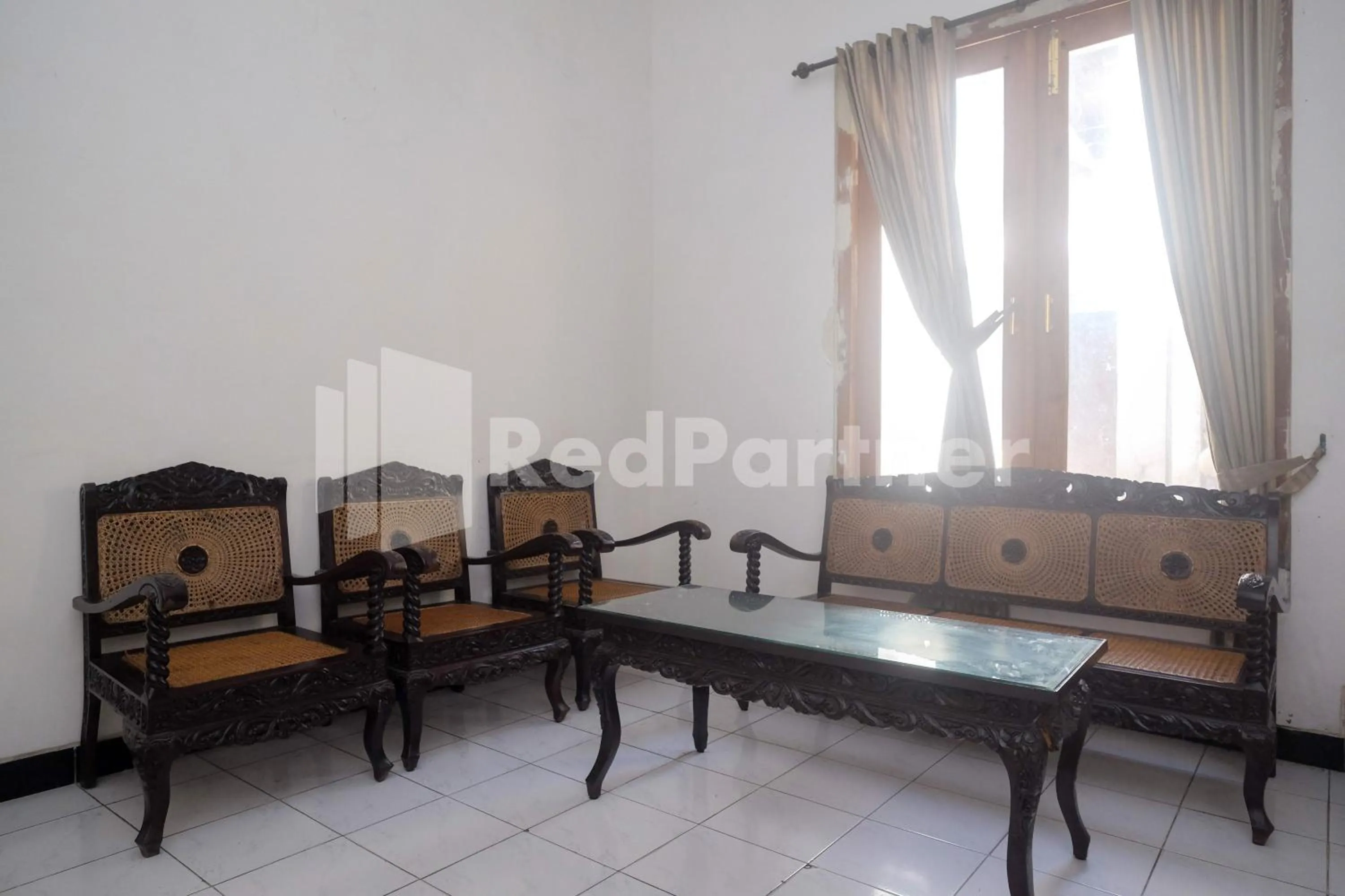 Property building in Hotel Limaran 1 Syariah Malioboro Mitra RedDoorz