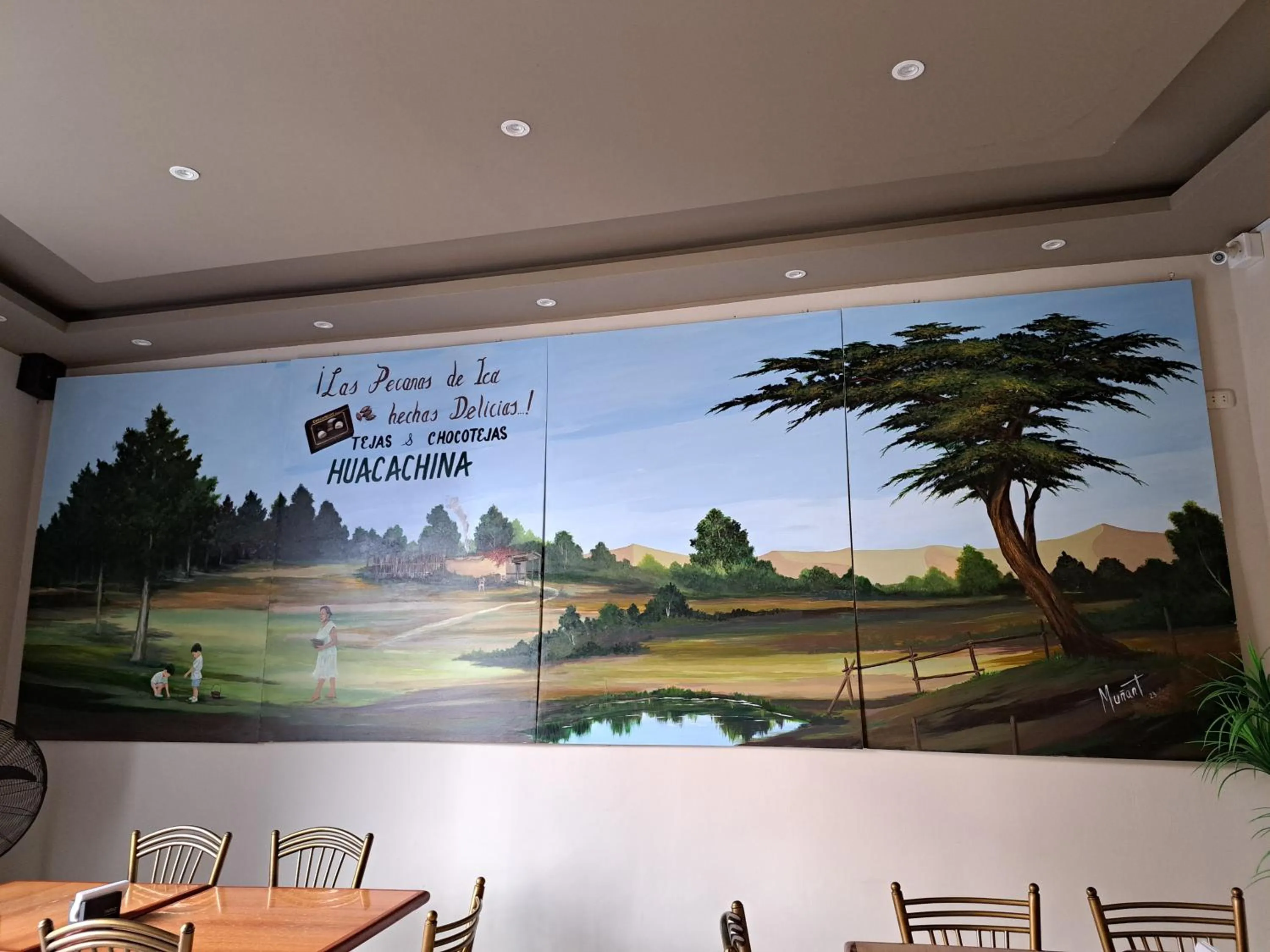 Restaurant/places to eat in Hostal Huacachina Sunset