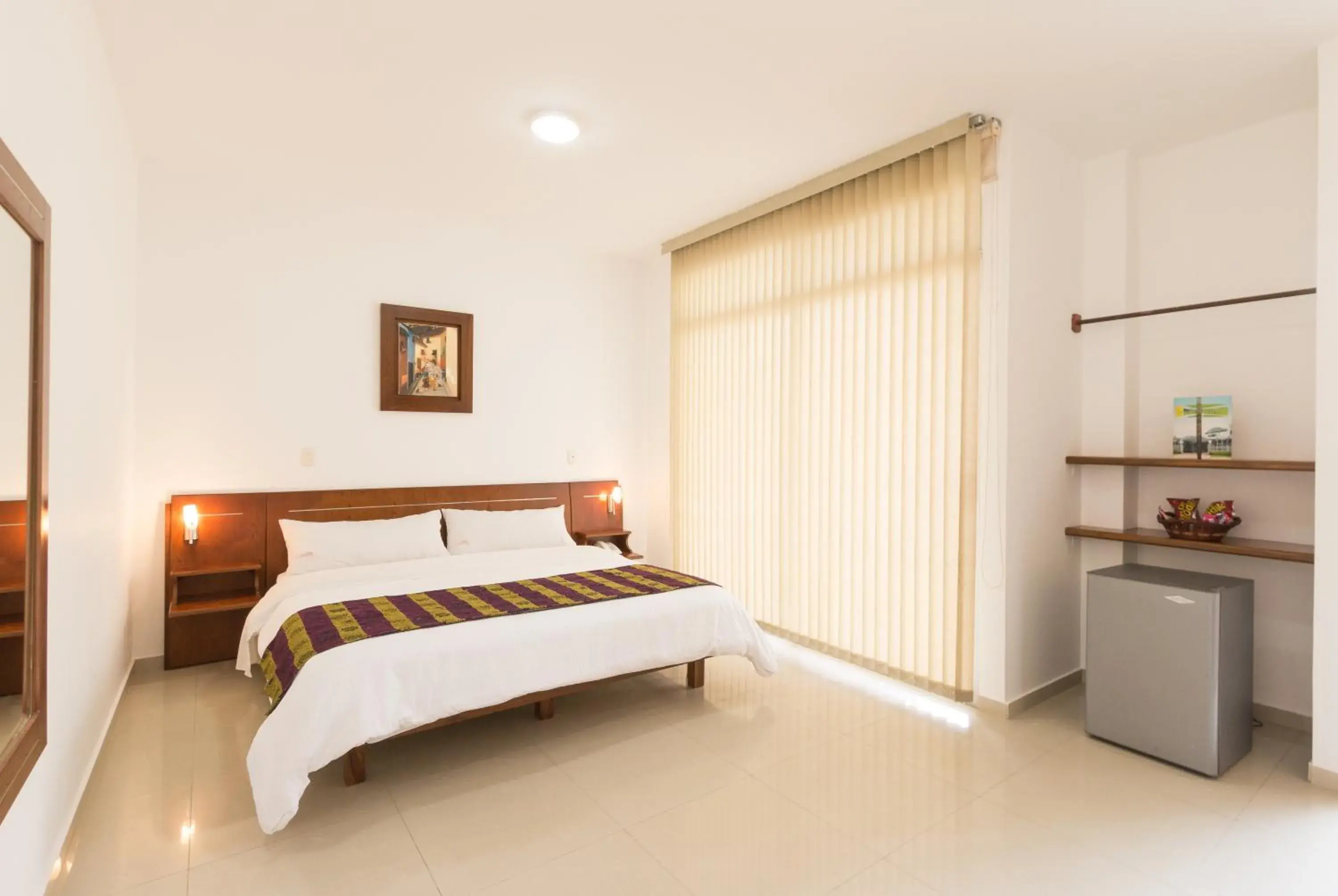 Double Room in Hotel Catama Inn Double Room in Hotel Catama Inn