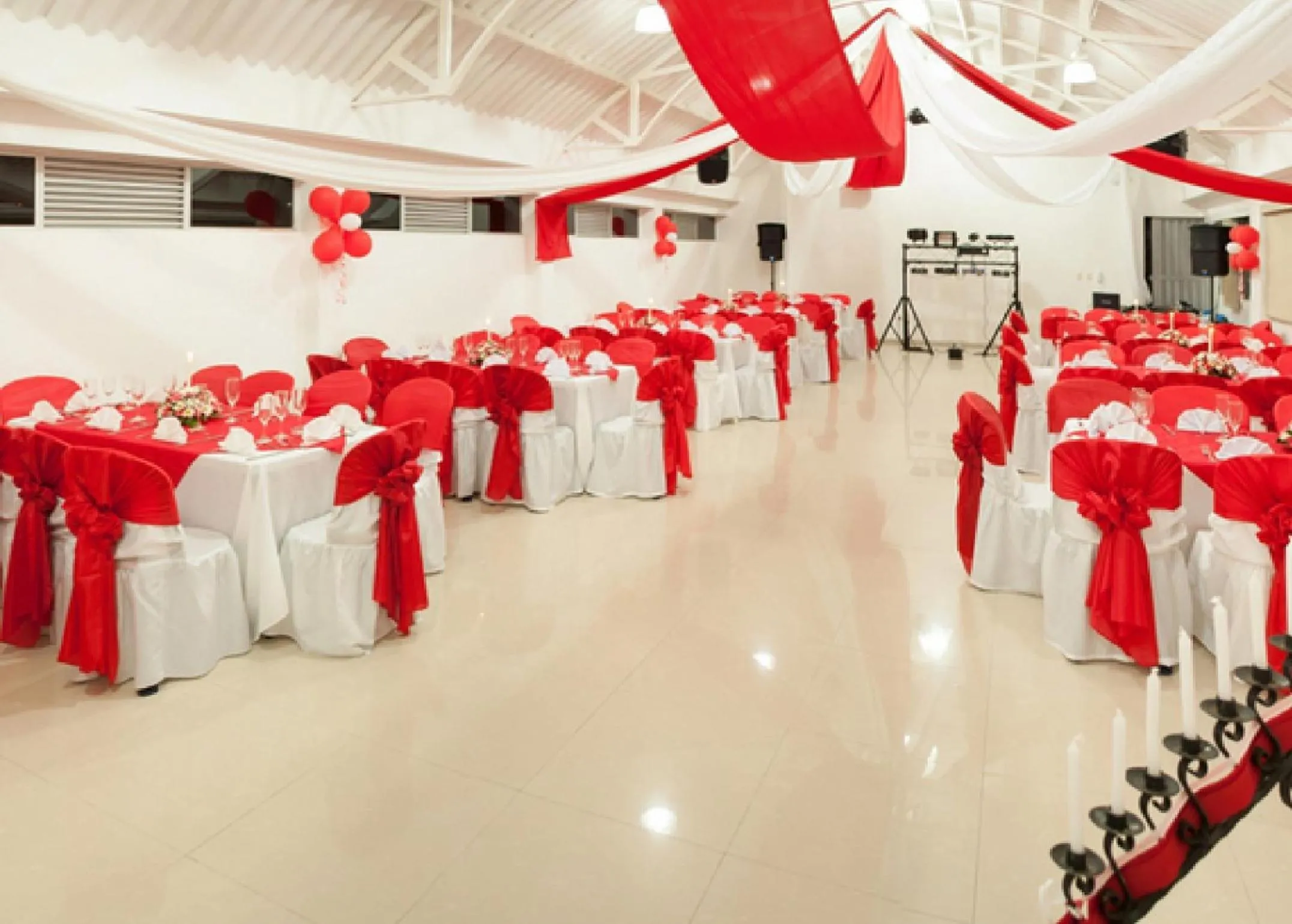 Banquet/Function facilities in Hotel Catama Inn