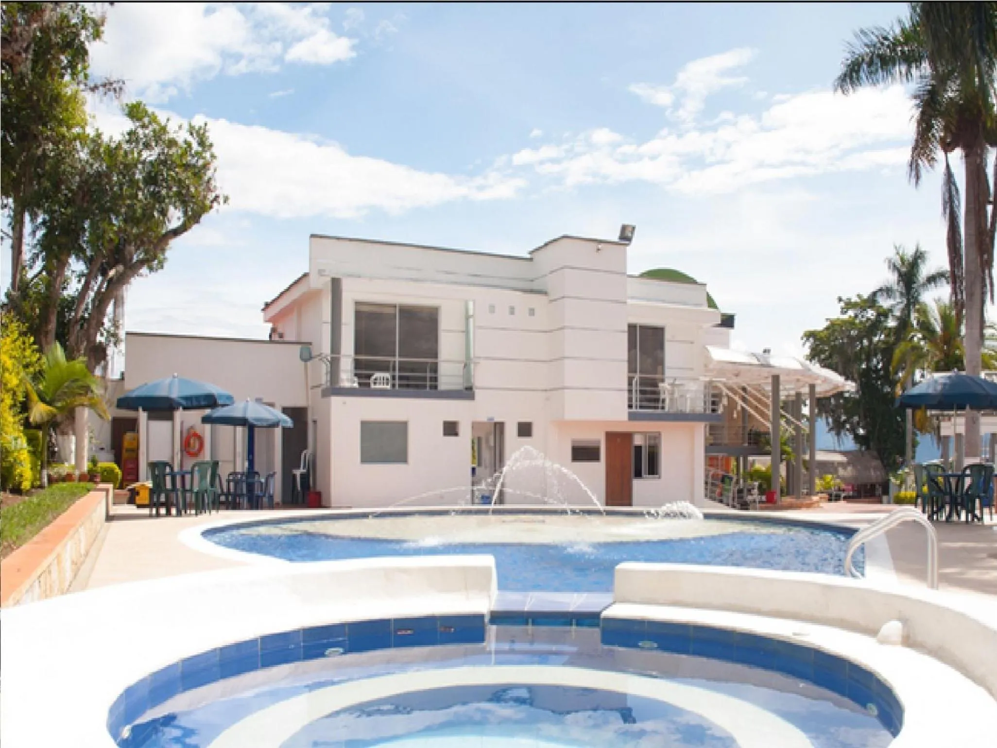 Property building in Hotel Catama Inn