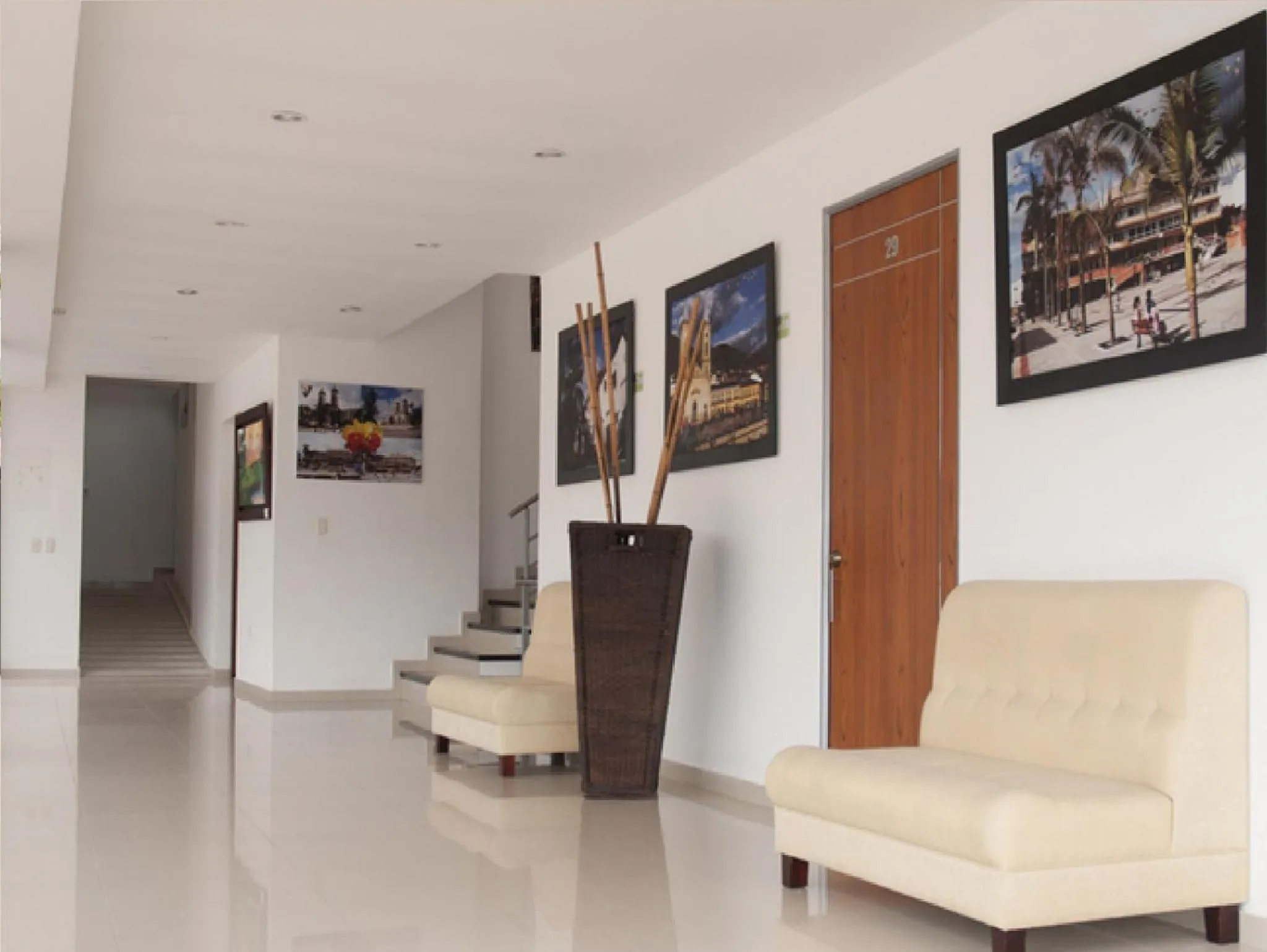 Lobby or reception in Hotel Catama Inn