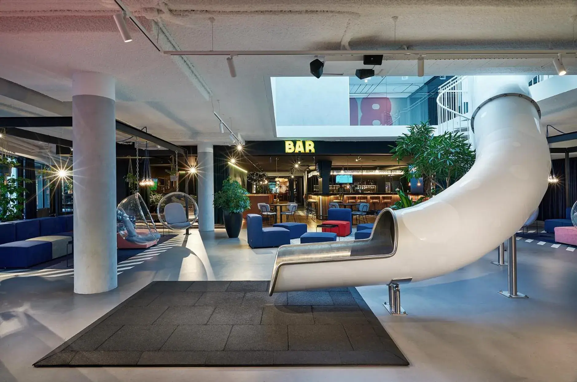 Lounge or bar in HUP Lounge or bar in HUP