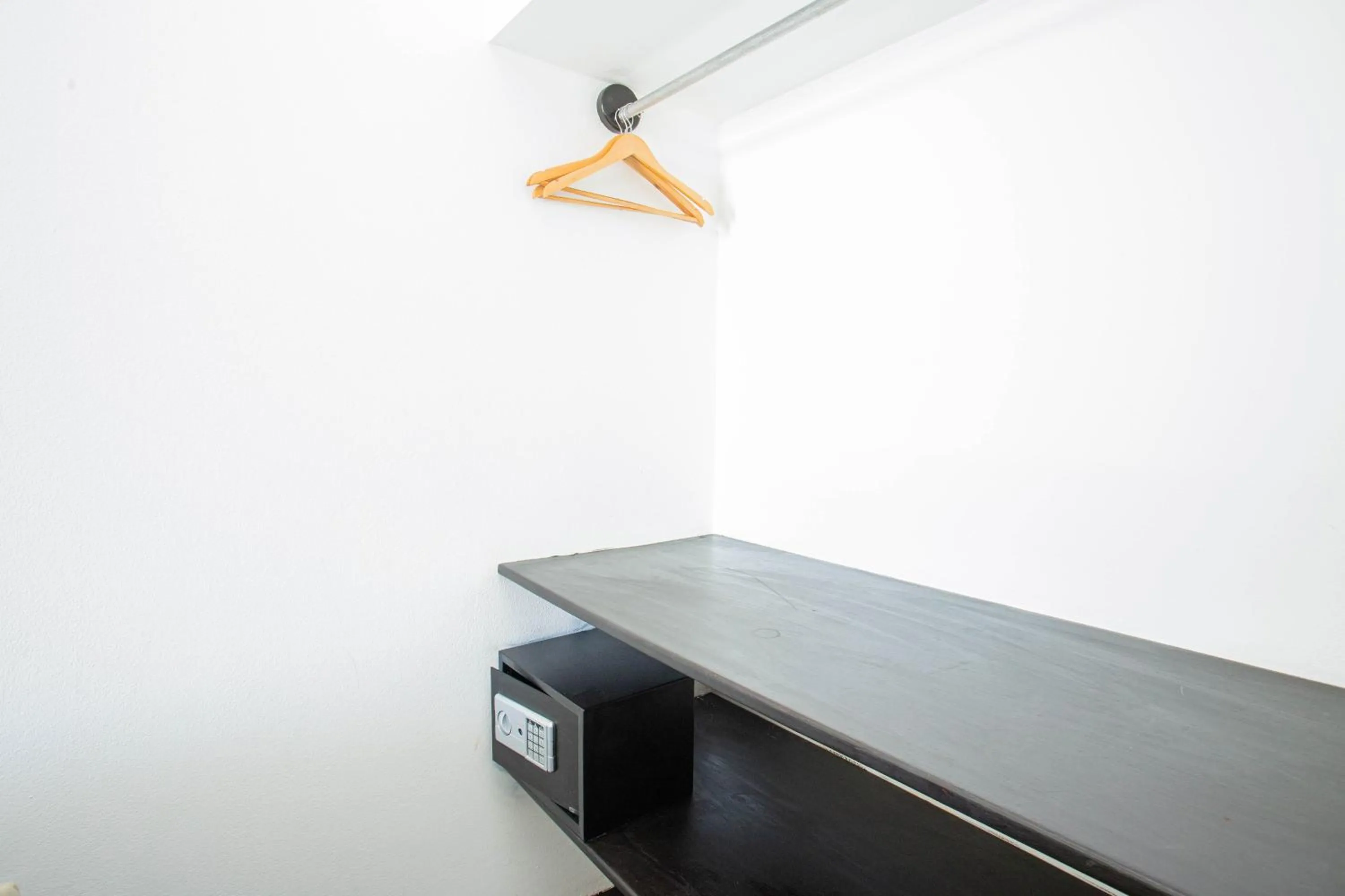 safe in El Faro Containers Beach Hotel