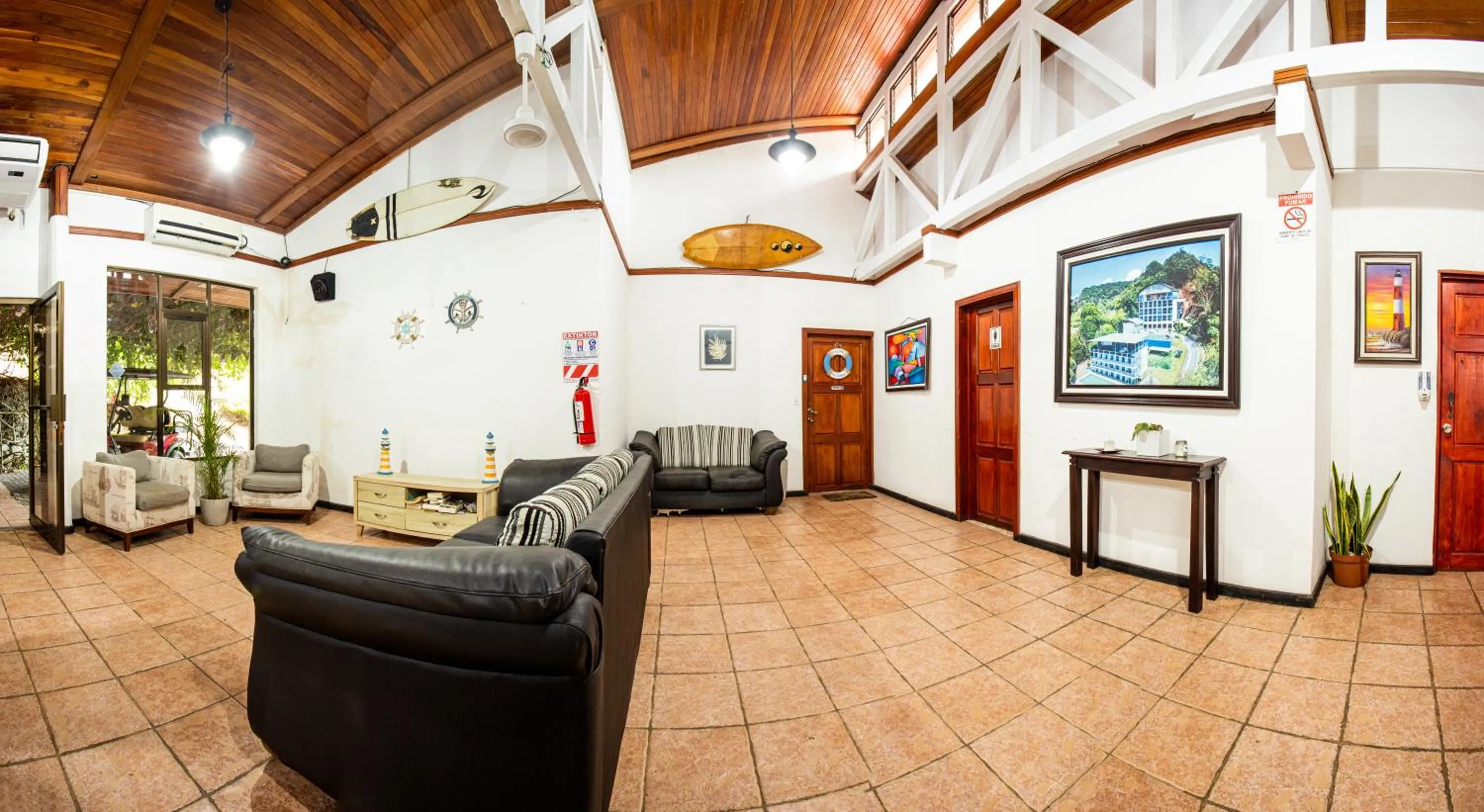 Lobby or reception in El Faro Containers Beach Hotel