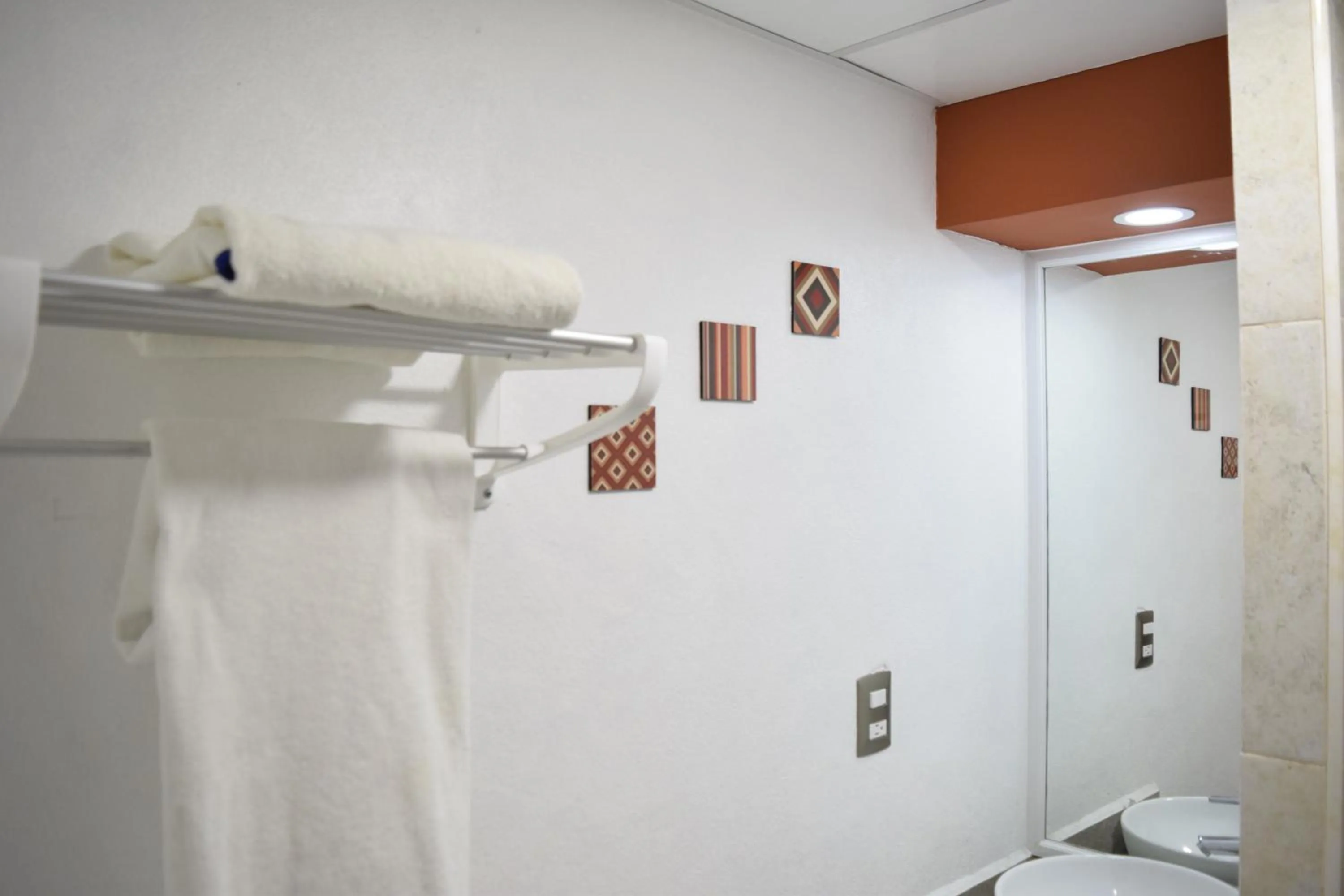 Bathroom in Hotel San Luis