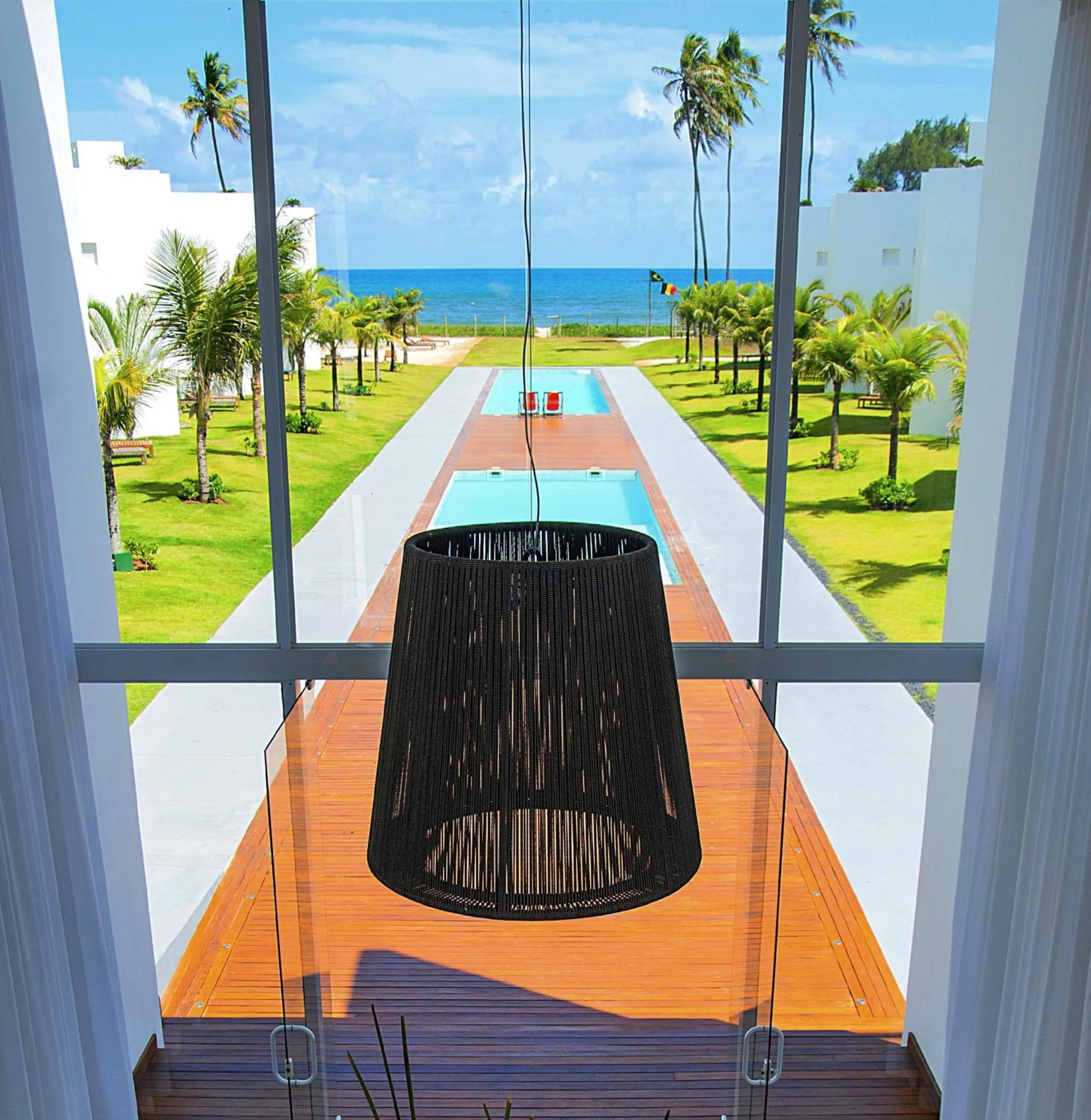 Facade/entrance in B Blue Beachouses