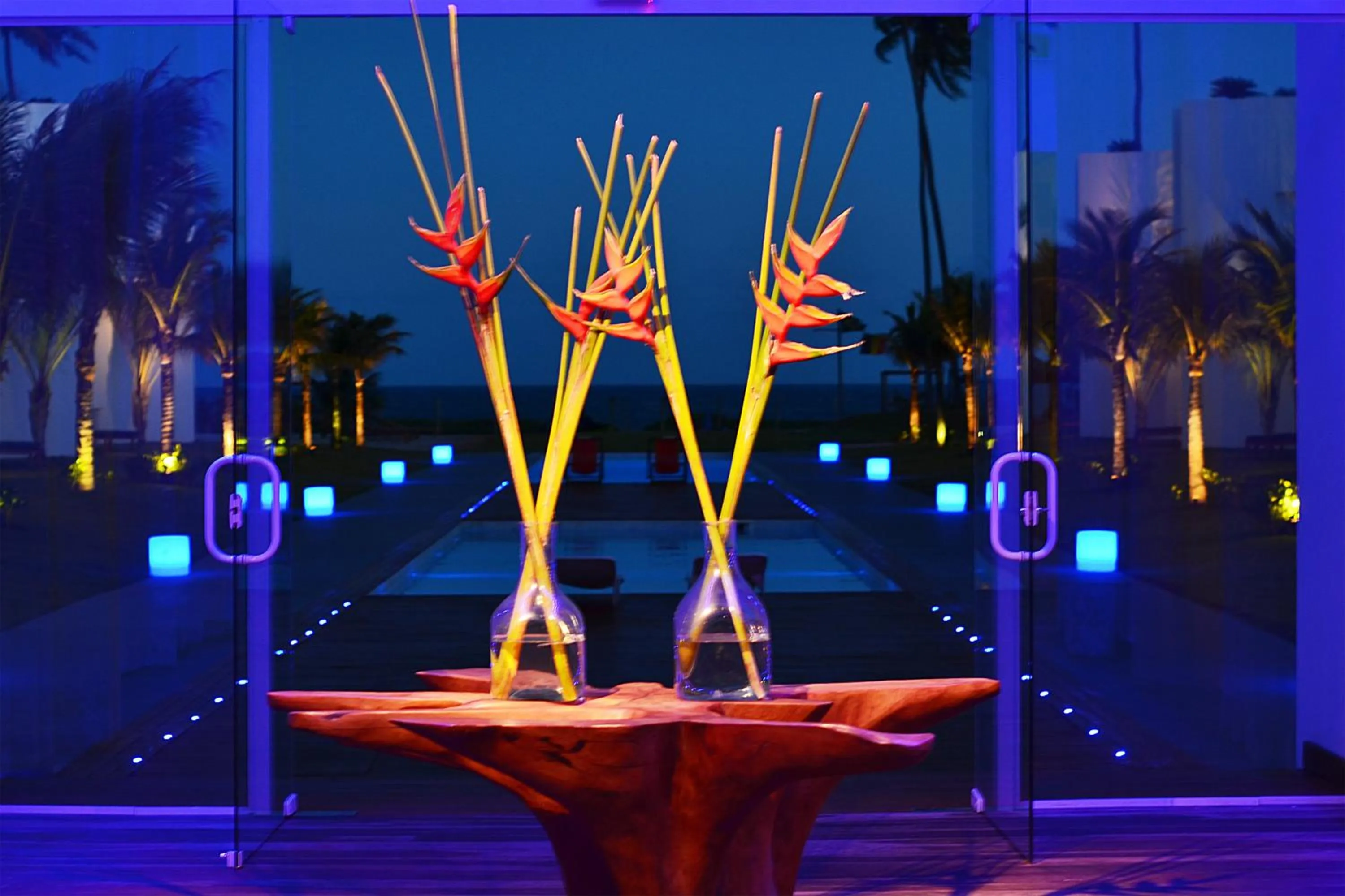 Night in B Blue Beachouses