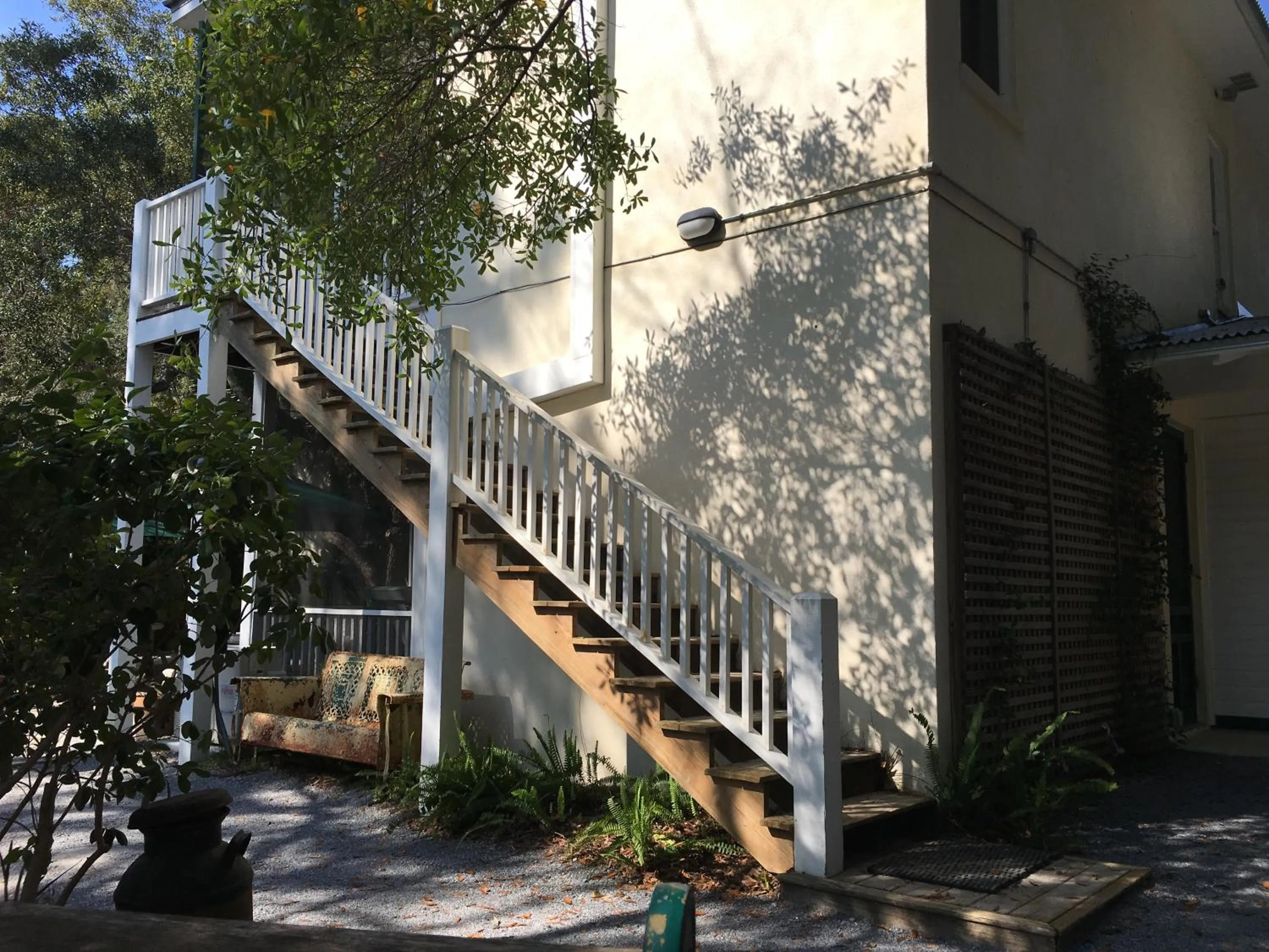 Property building in Hibiscus Coffee & Guesthouse