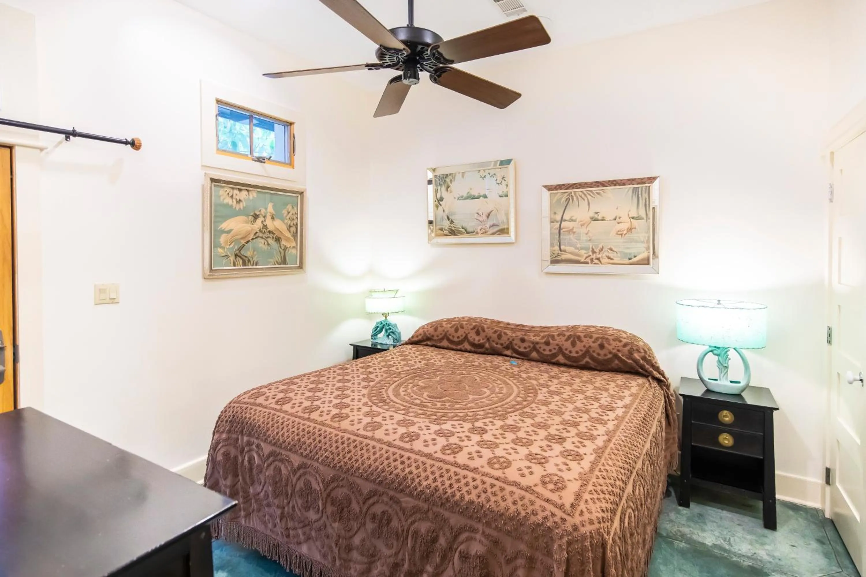 Bedroom, Bed in Hibiscus Coffee & Guesthouse