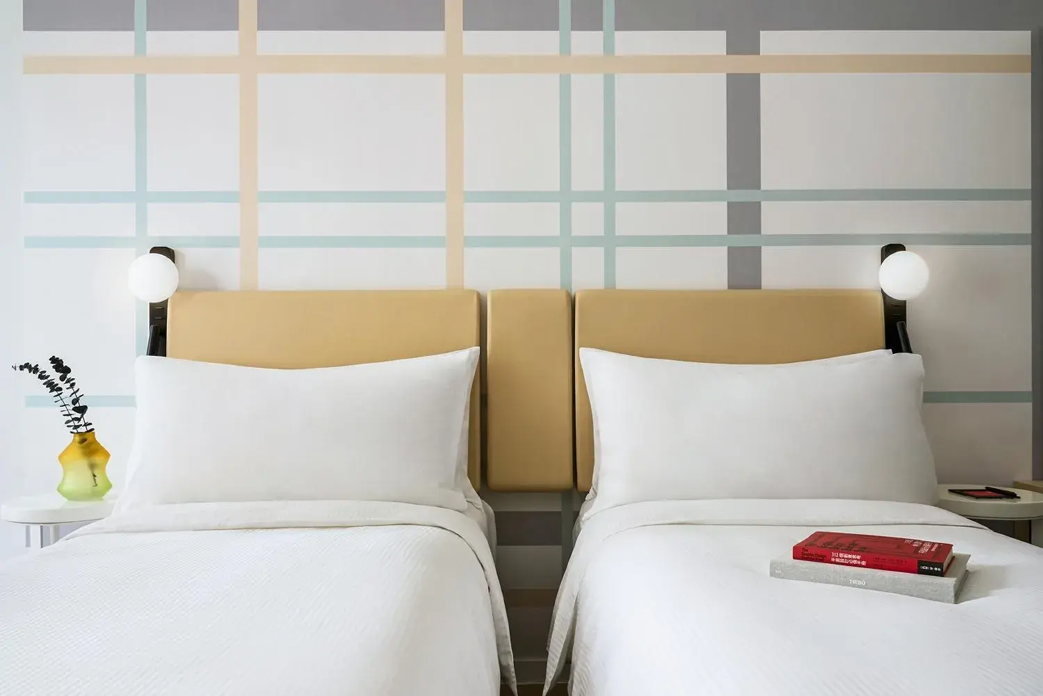 Mini Superior Twin – New Design in Ying'nFlo, Wesley Admiralty, Hong Kong Mini Superior Twin – New Design in Ying'nFlo, Wesley Admiralty, Hong Kong