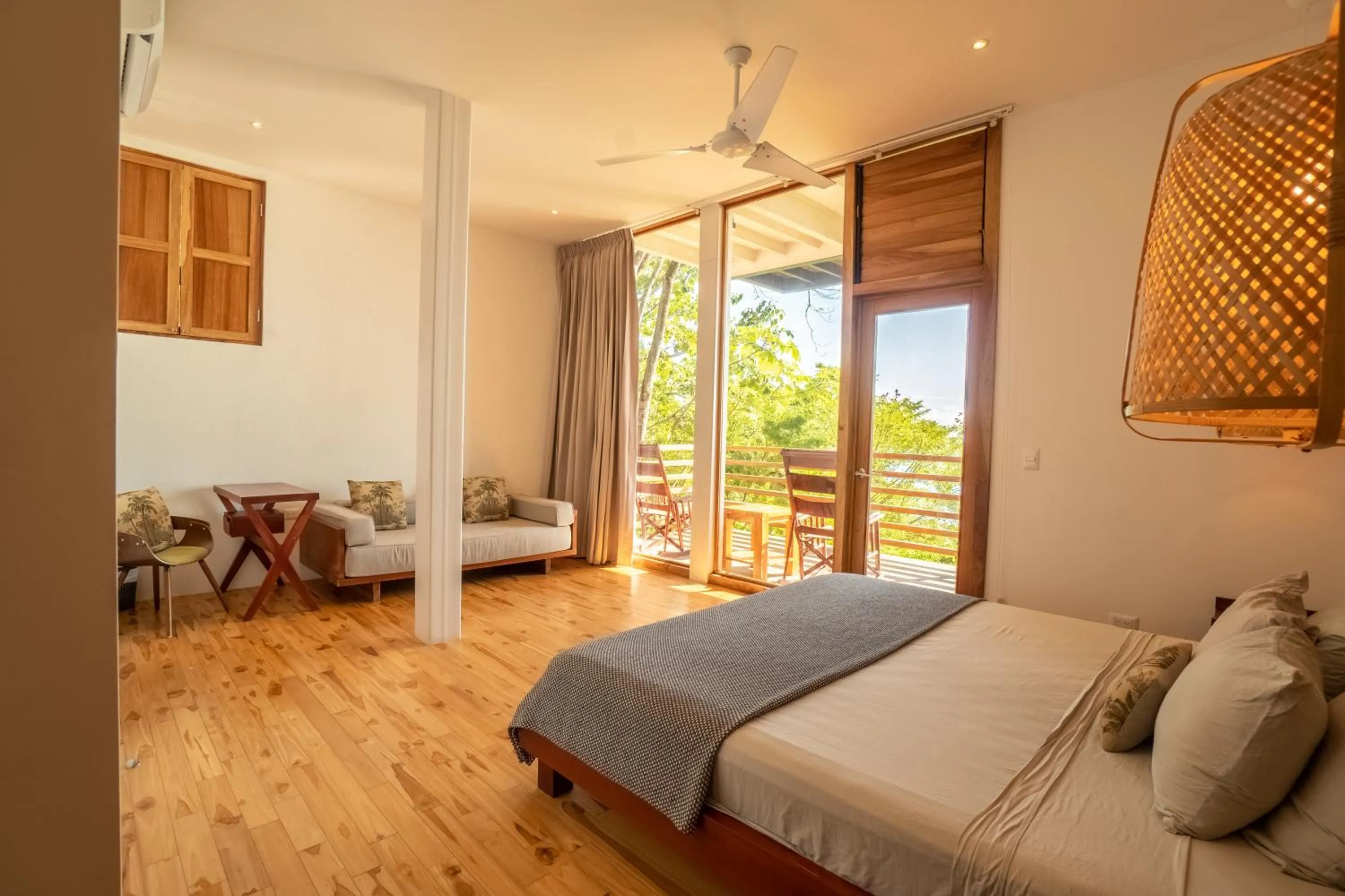 Bed in Outsite Santa Teresa Maramar