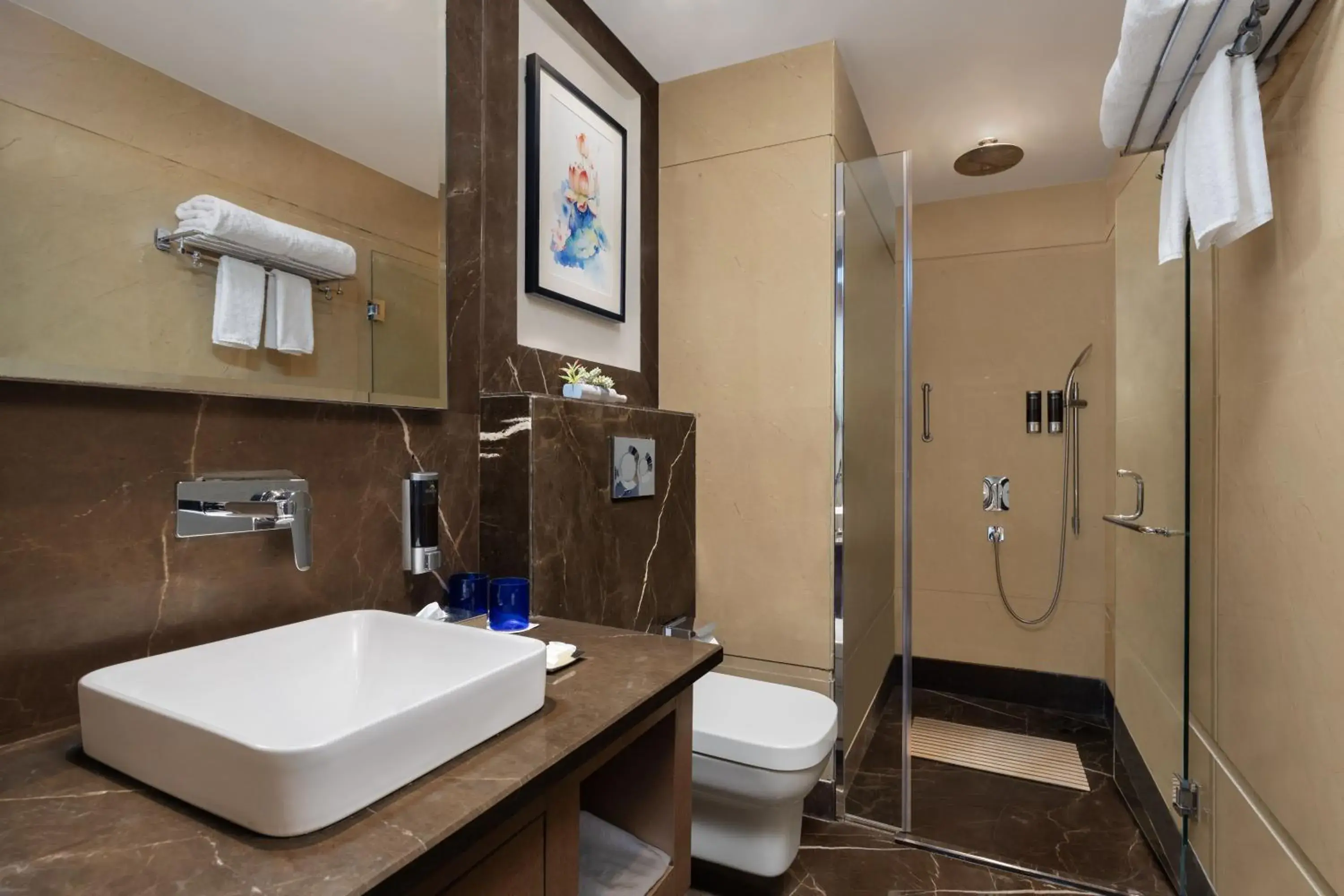 Bathroom in Fortune Park, Aligarh - Member ITC Hotels' Group Bathroom in Fortune Park, Aligarh - Member ITC Hotels' Group