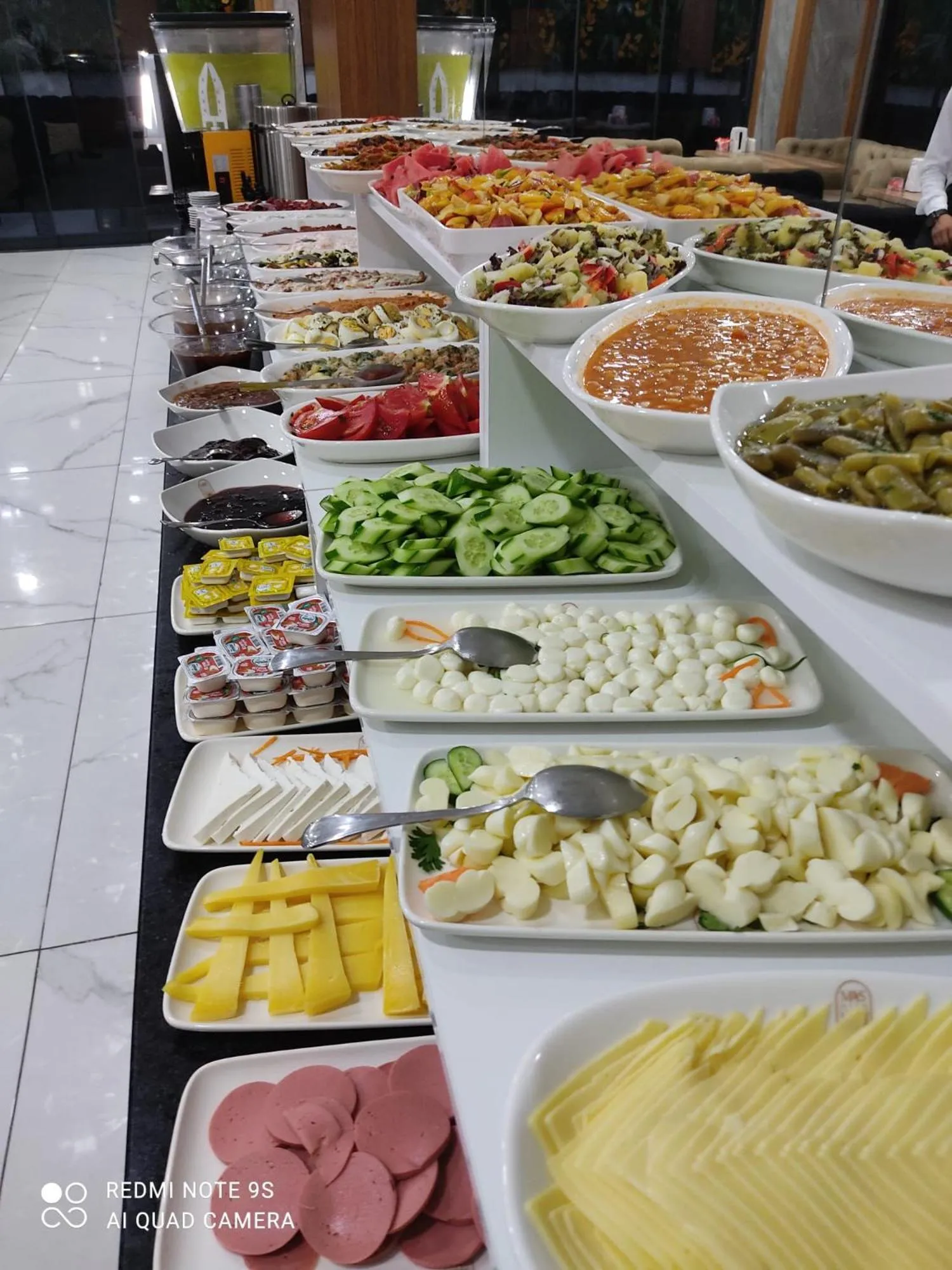 Breakfast in Mays Royal Hotel