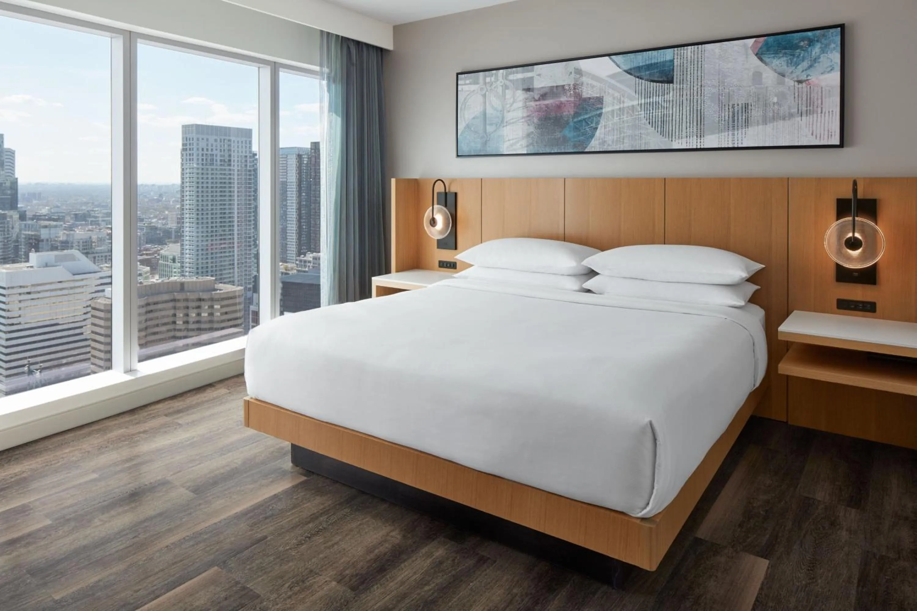 Photo of the whole room, Bed in Delta Hotels by Marriott Toronto