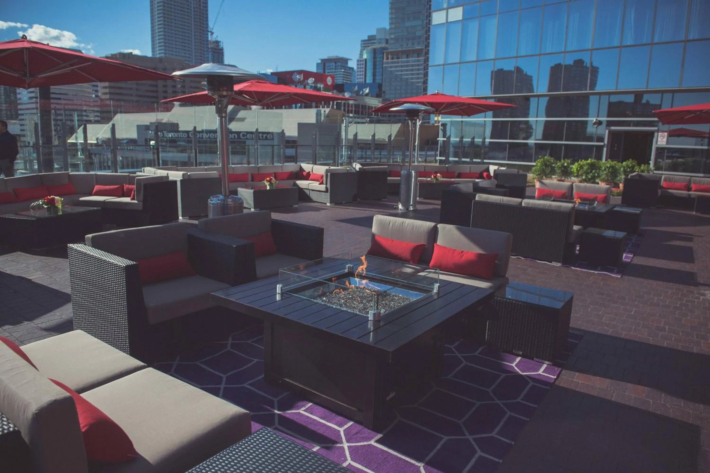 Lobby or reception in Delta Hotels by Marriott Toronto