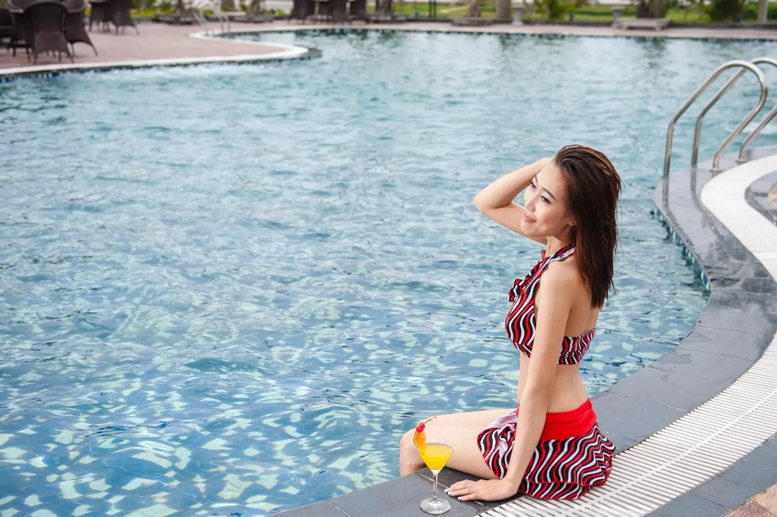 Facade/entrance in Muong Thanh Holiday Quang Binh Hotel Facade/entrance in Muong Thanh Holiday Quang Binh Hotel